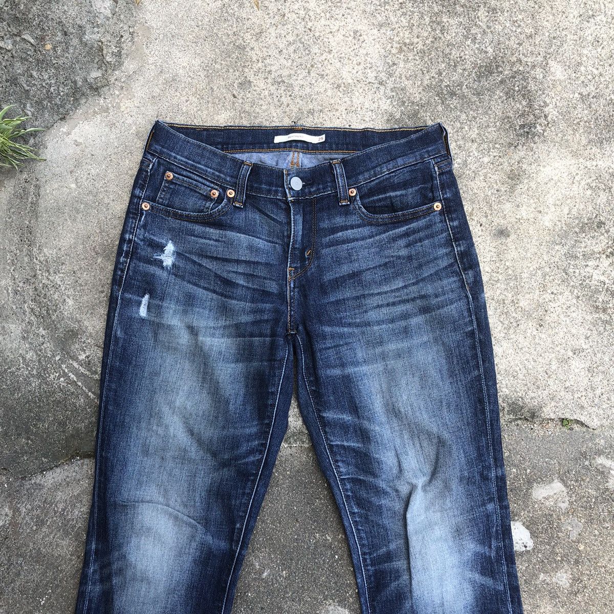 Levi's × Vintage 🔥Rare🔥Vintage Levis Stoned Wash Rips Distress Denim Jeans Size 28" / US 6 / IT 42 - 2 Thumbnail