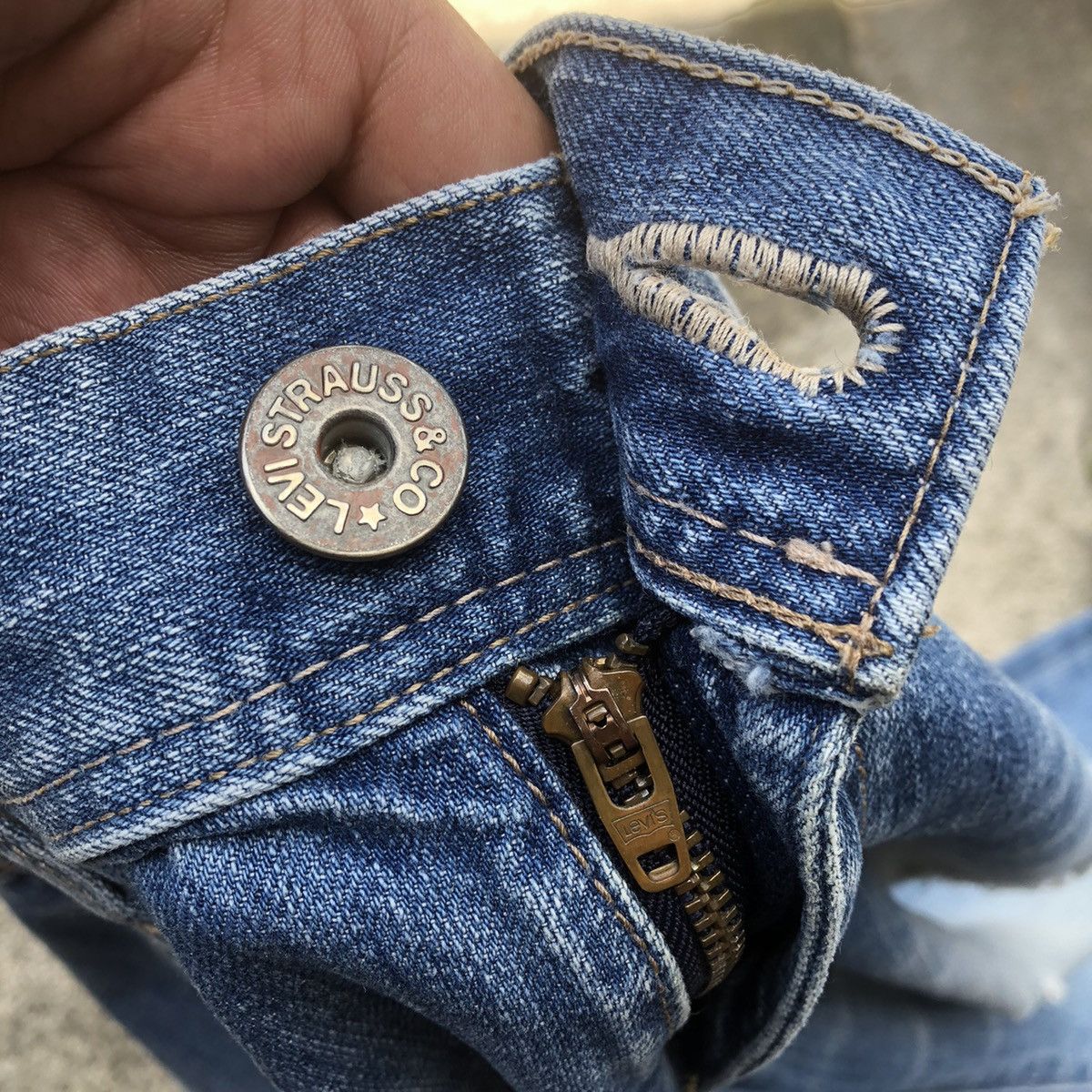 Levi's × Vintage 🔥Rare🔥Levis 535 Stoned Wash Rips Distress Denim Jeans Size 30" / US 8 / IT 44 - 11 Thumbnail