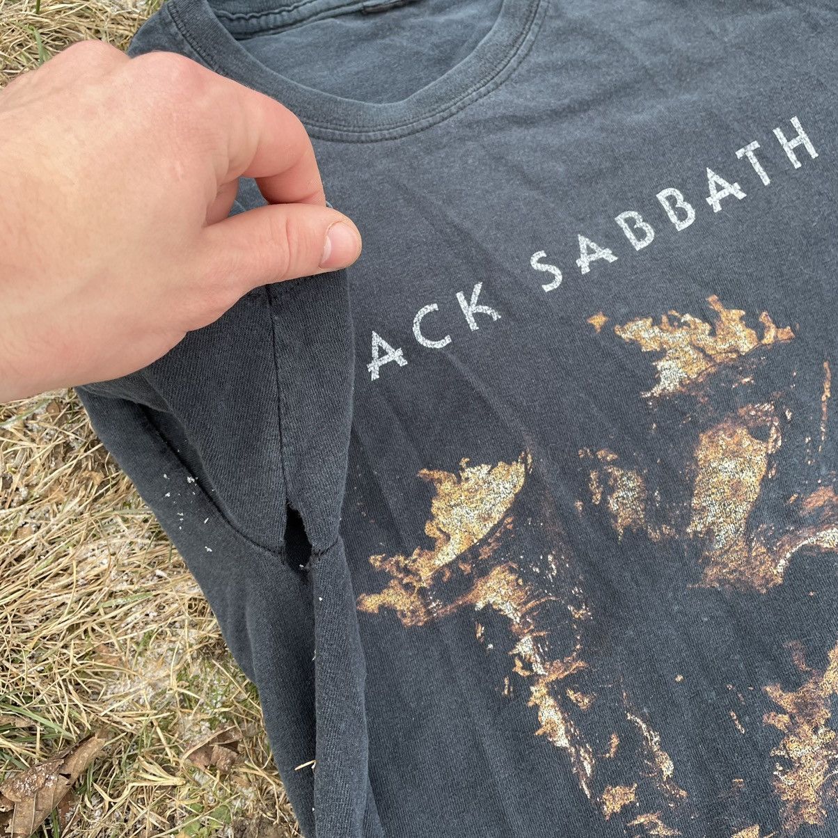 Vintage Vintage Black Sabbath Sun Faded Graphic Band Tee Grunge M Size US M / EU 48-50 / 2 - 6 Thumbnail