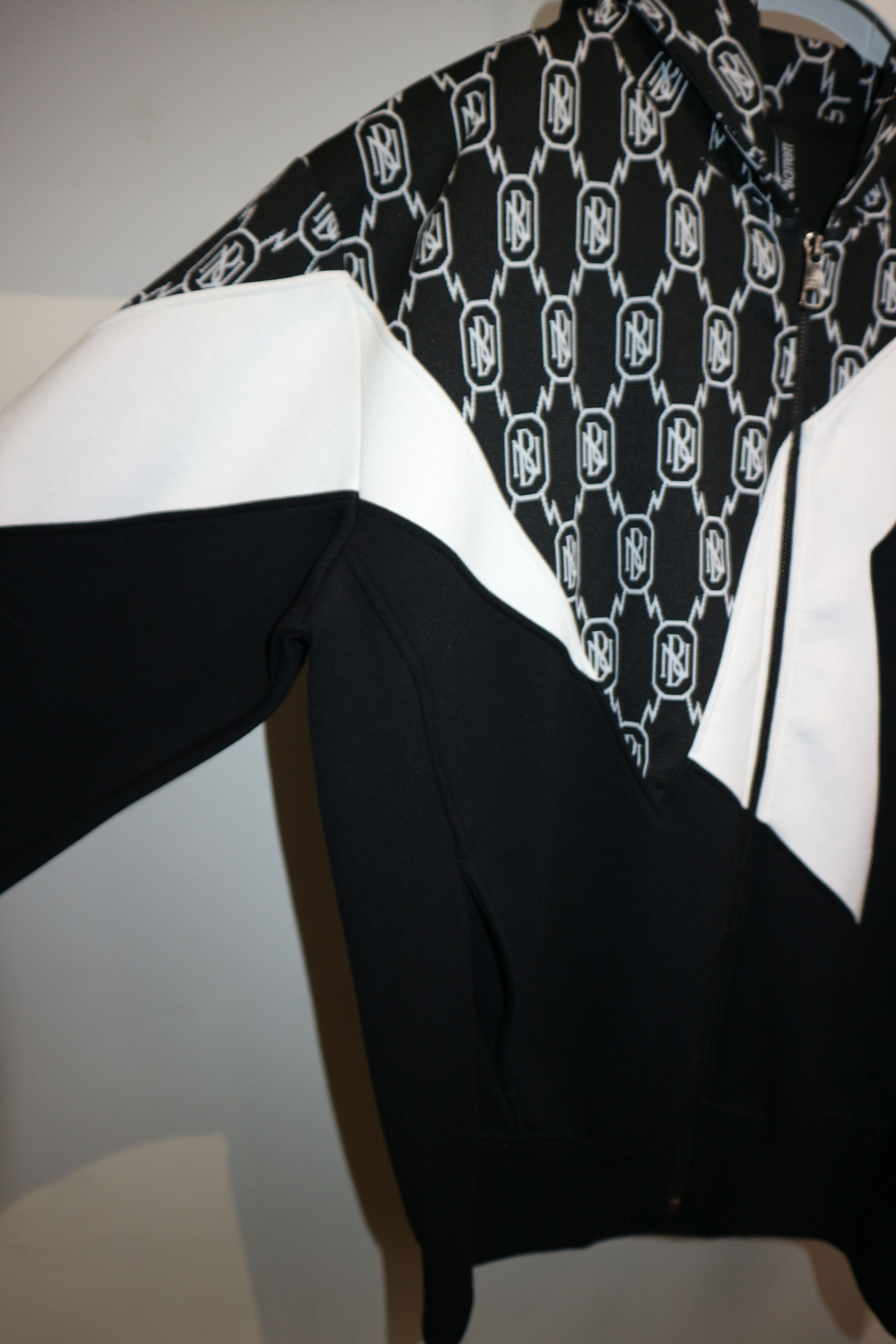 Neil Barrett Monogram neoprene modernist zip hoodie Size US M / EU 48-50 / 2 - 8 Thumbnail