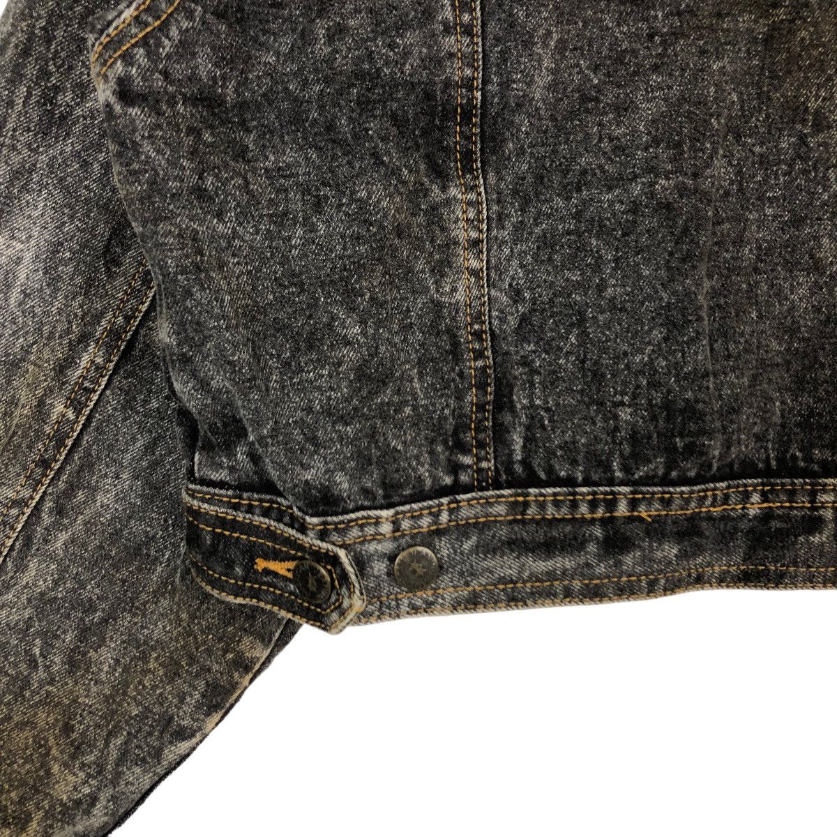 Japanese Brand VINTAGE TRUCKER DENIM JACKET BETA JAPAN INSPIRED ISSEY MIYKE Size US M / EU 48-50 / 2 - 7 Thumbnail