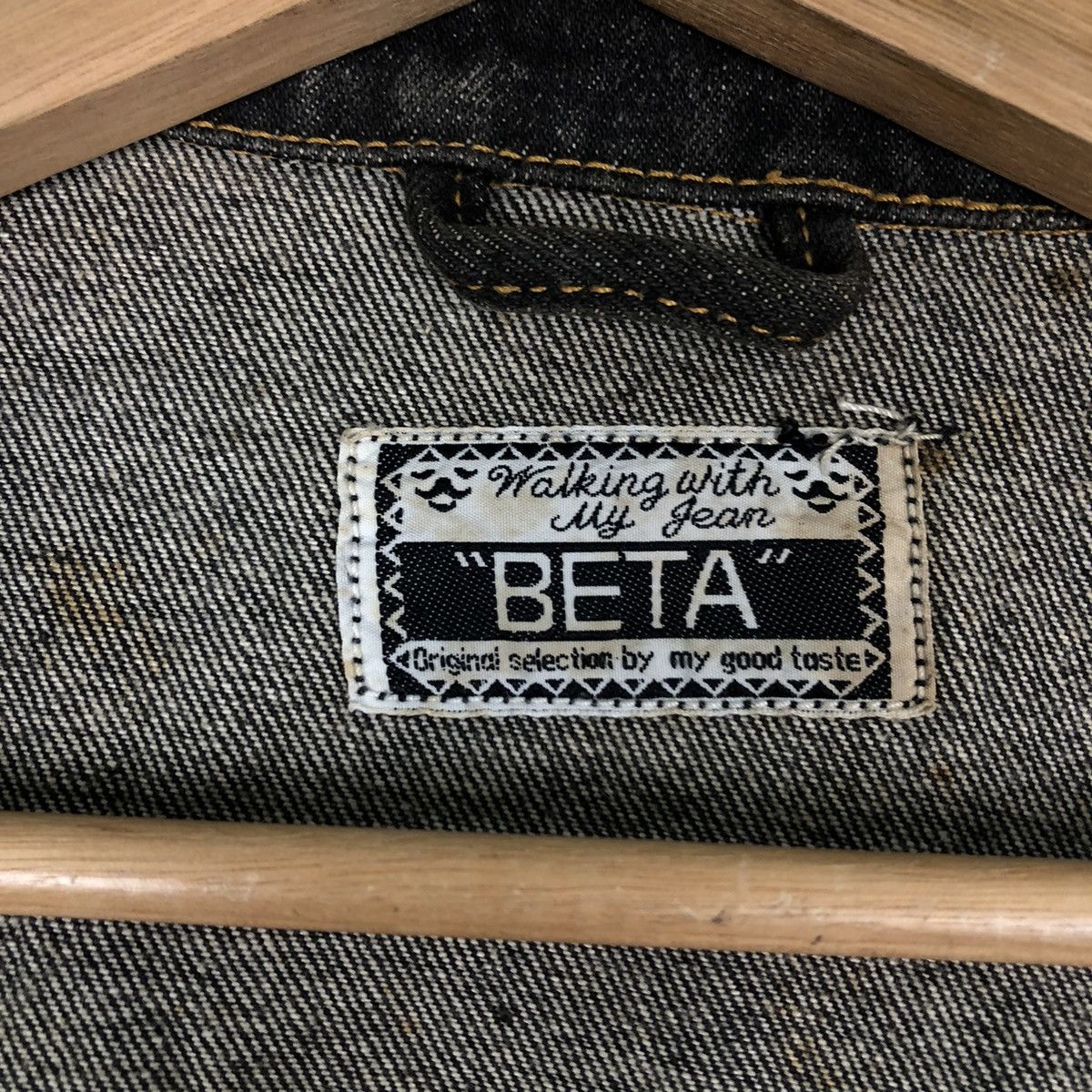 Japanese Brand VINTAGE TRUCKER DENIM JACKET BETA JAPAN INSPIRED ISSEY MIYKE Size US M / EU 48-50 / 2 - 11 Thumbnail
