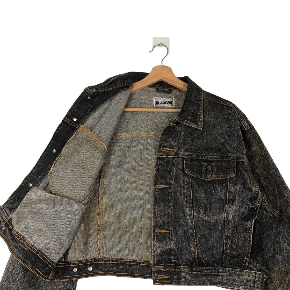 Japanese Brand VINTAGE TRUCKER DENIM JACKET BETA JAPAN INSPIRED ISSEY MIYKE Size US M / EU 48-50 / 2 - 9 Thumbnail