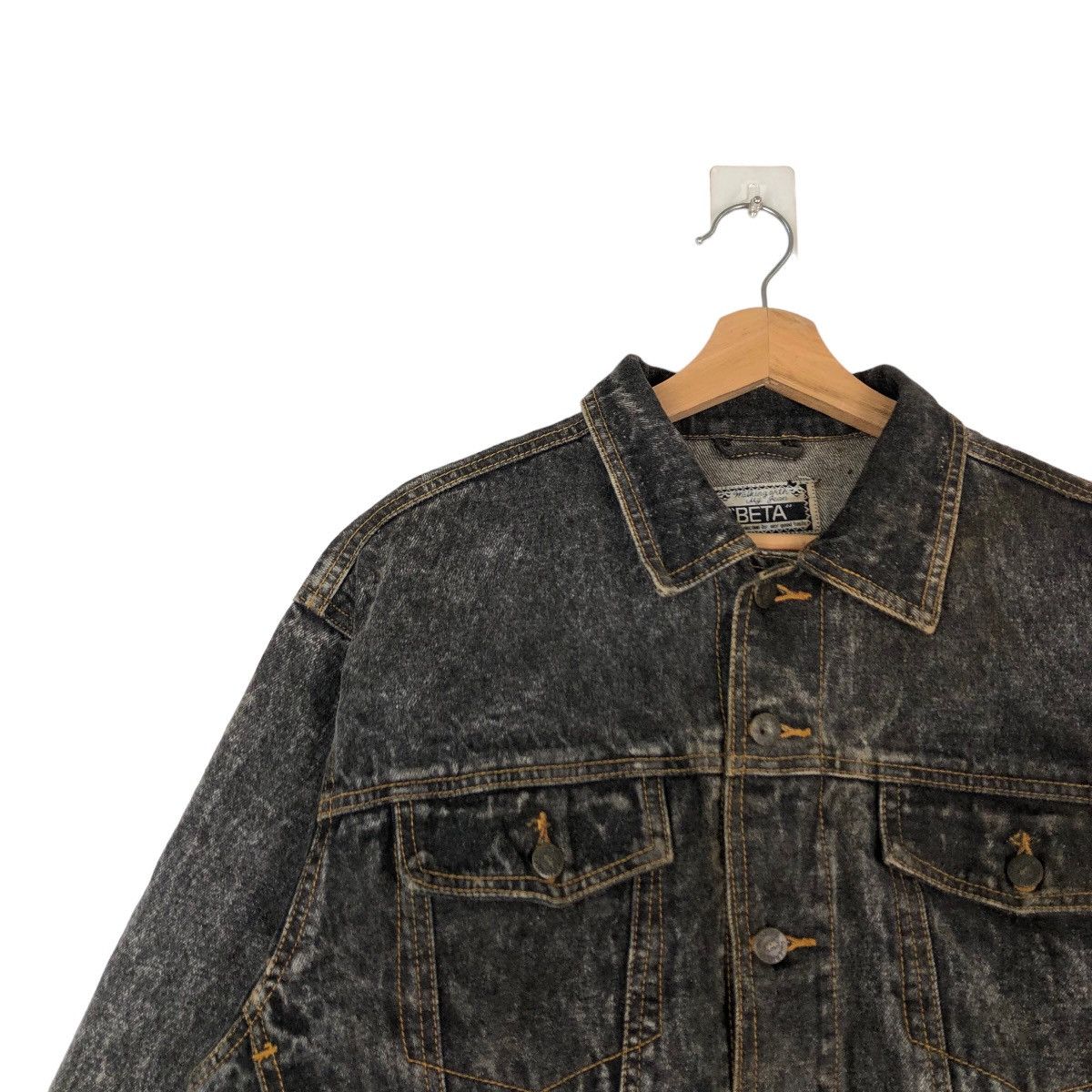 Japanese Brand VINTAGE TRUCKER DENIM JACKET BETA JAPAN INSPIRED ISSEY MIYKE Size US M / EU 48-50 / 2 - 5 Thumbnail