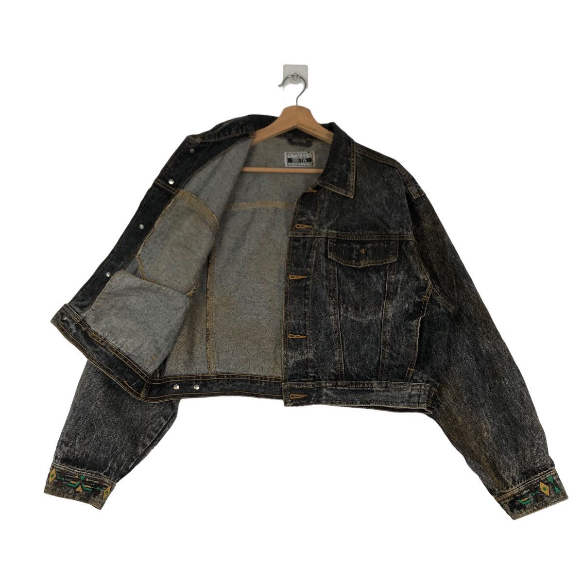 Japanese Brand VINTAGE TRUCKER DENIM JACKET BETA JAPAN INSPIRED ISSEY MIYKE Size US M / EU 48-50 / 2 - 8 Thumbnail