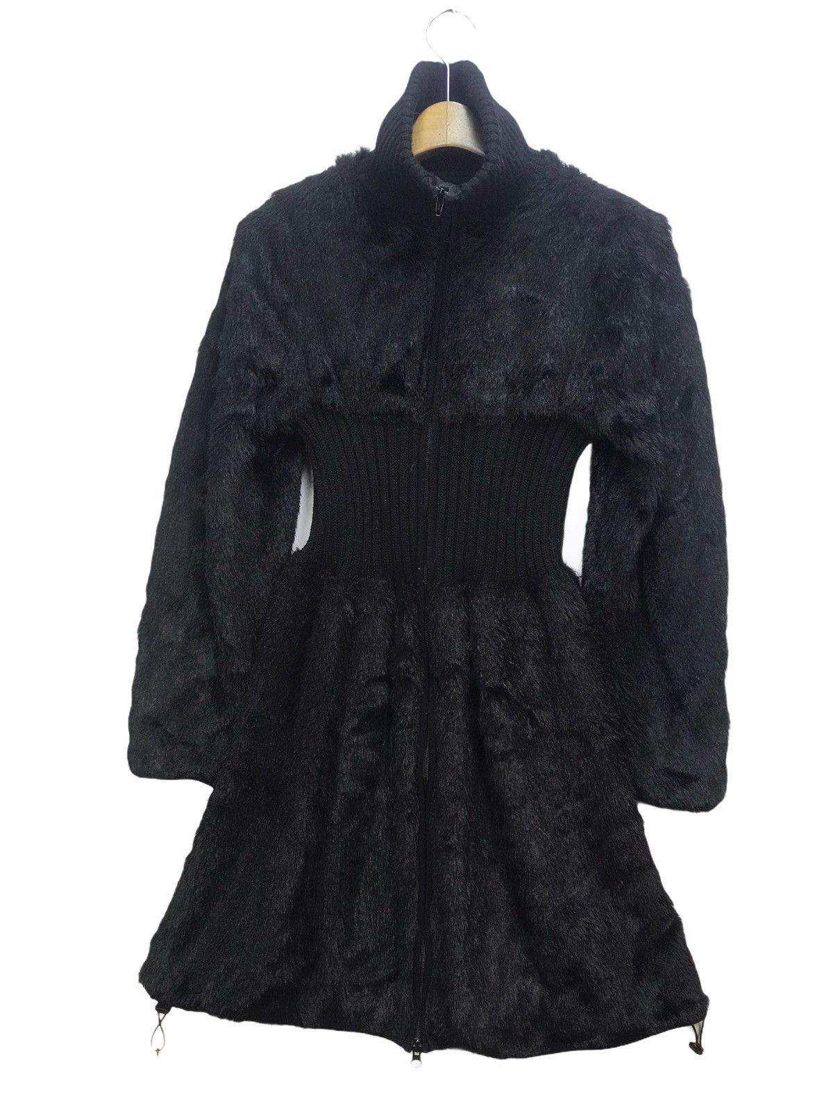 CABANE de ZUCCa Zucca Issey Miyake Fur Jacket Size S / US 4 / IT 40 - 1 Thumbnail