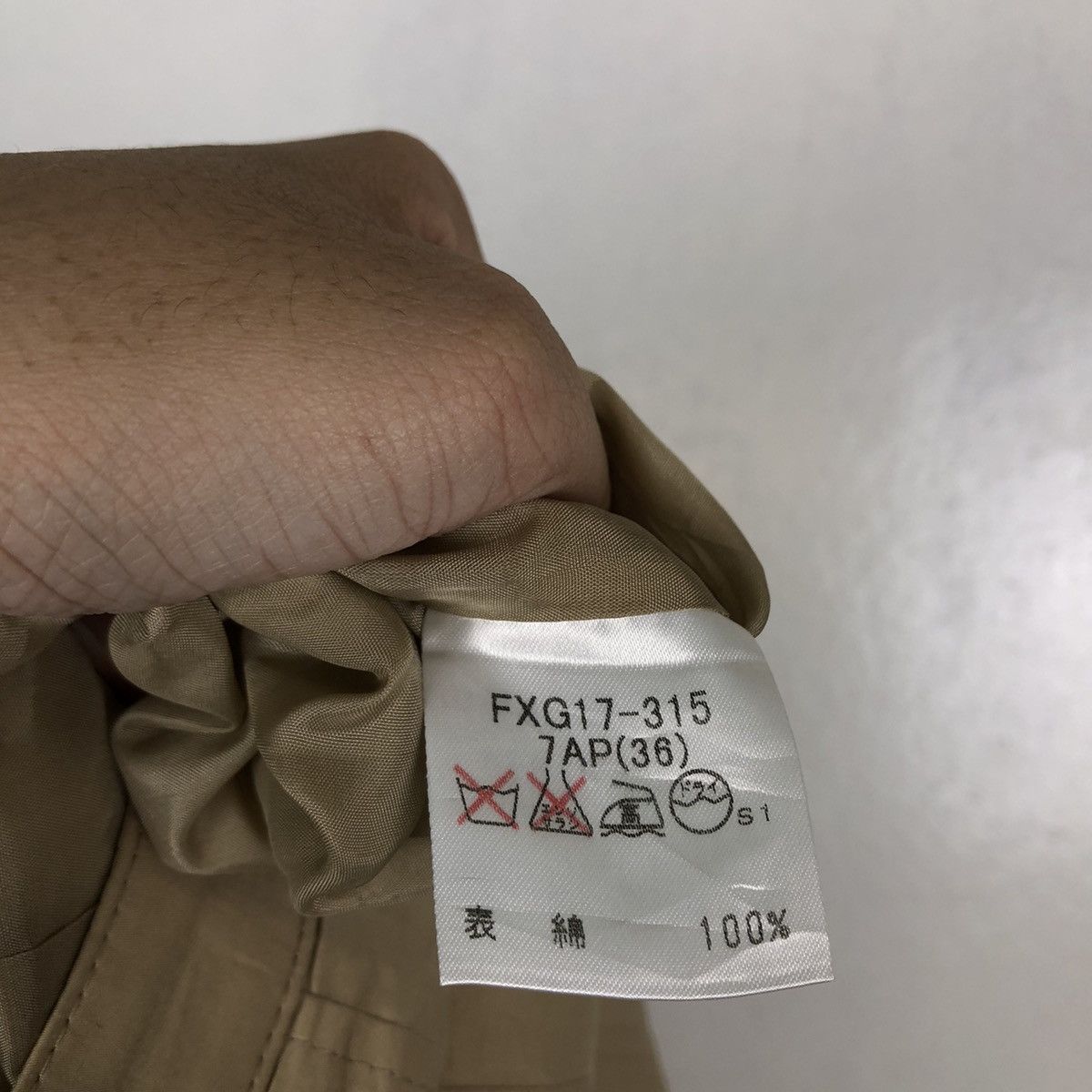 Burberry VINTAGE BURBERRY LONDON SKIRT Size 24" / US 00 / IT 34 - 11 Thumbnail