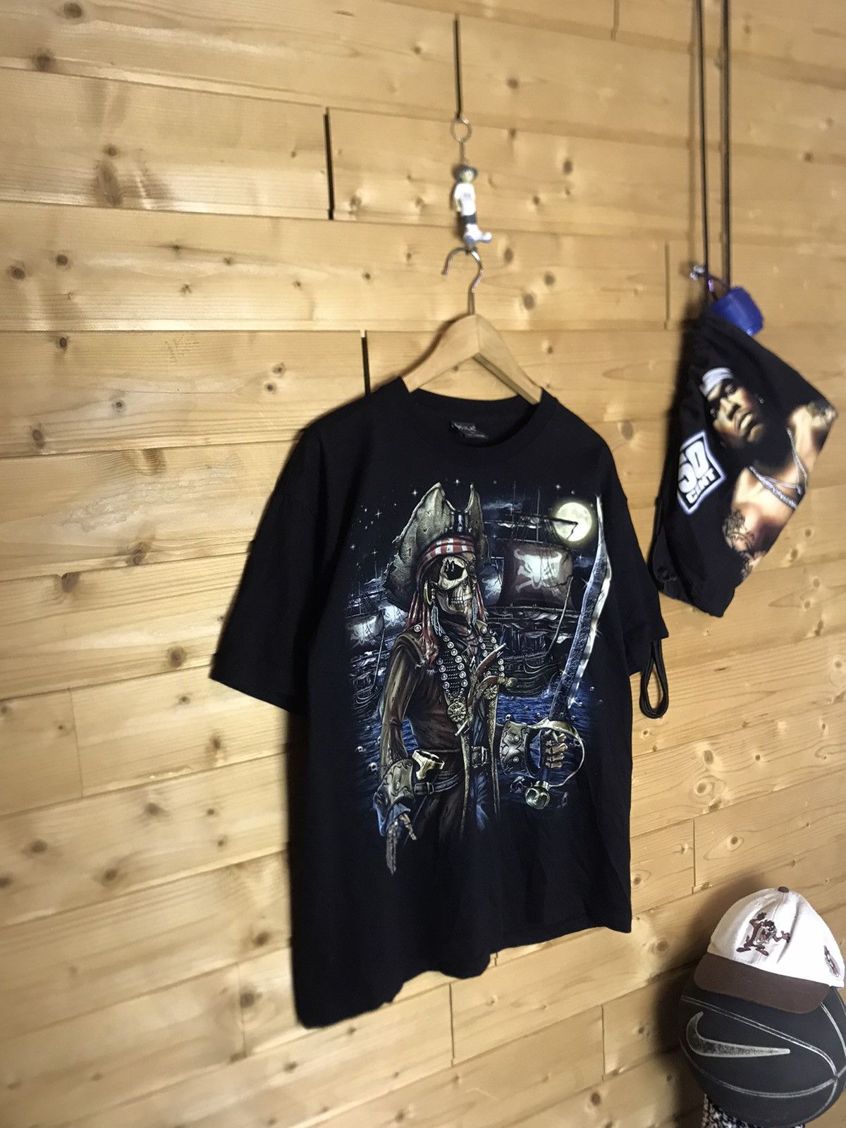 Vintage Vintage Wild skeleton pirate t-shirt Size US L / EU 52-54 / 3 - 1 Thumbnail
