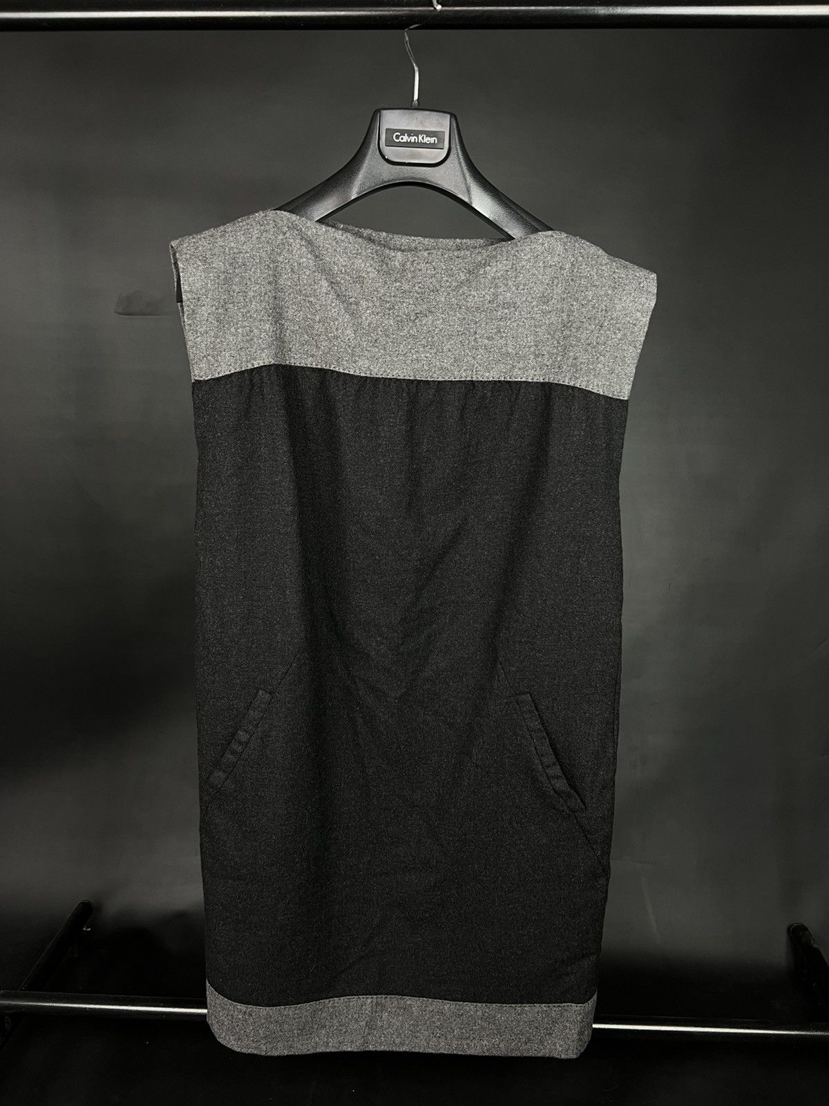 VTG dress Moschino gray with black sleeveless long