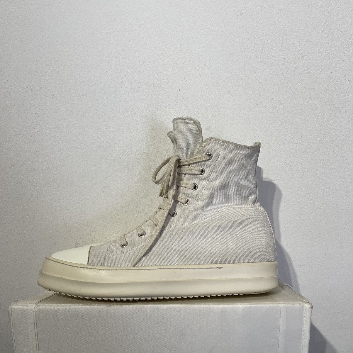 Rick Owens × Rick Owens Drkshdw Rick Owens Drkshdw 2019 Chalk Canvas Ramones High Size US 10 / EU 43 - 1 Thumbnail