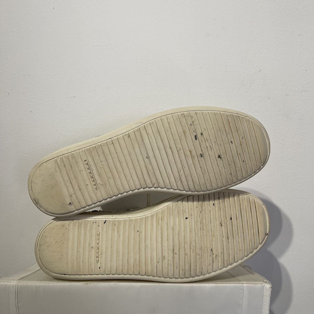 Rick Owens × Rick Owens Drkshdw Rick Owens Drkshdw 2019 Chalk Canvas Ramones High Size US 10 / EU 43 - 9 Thumbnail