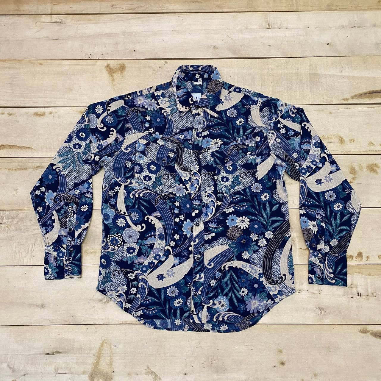 Japanese Brand × Vintage A584 VTG MADE IN JAPAN SAKURA MOTIF RARE SHIRT Size US M / EU 48-50 / 2 - 1 Thumbnail