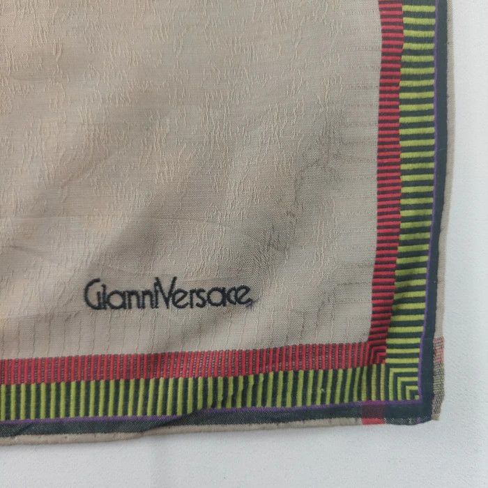 Versace × Vintage Gianni Versace Handkerchief/ Headscarf/ Bandana - 3F213003 Size ONE SIZE - 3 Thumbnail
