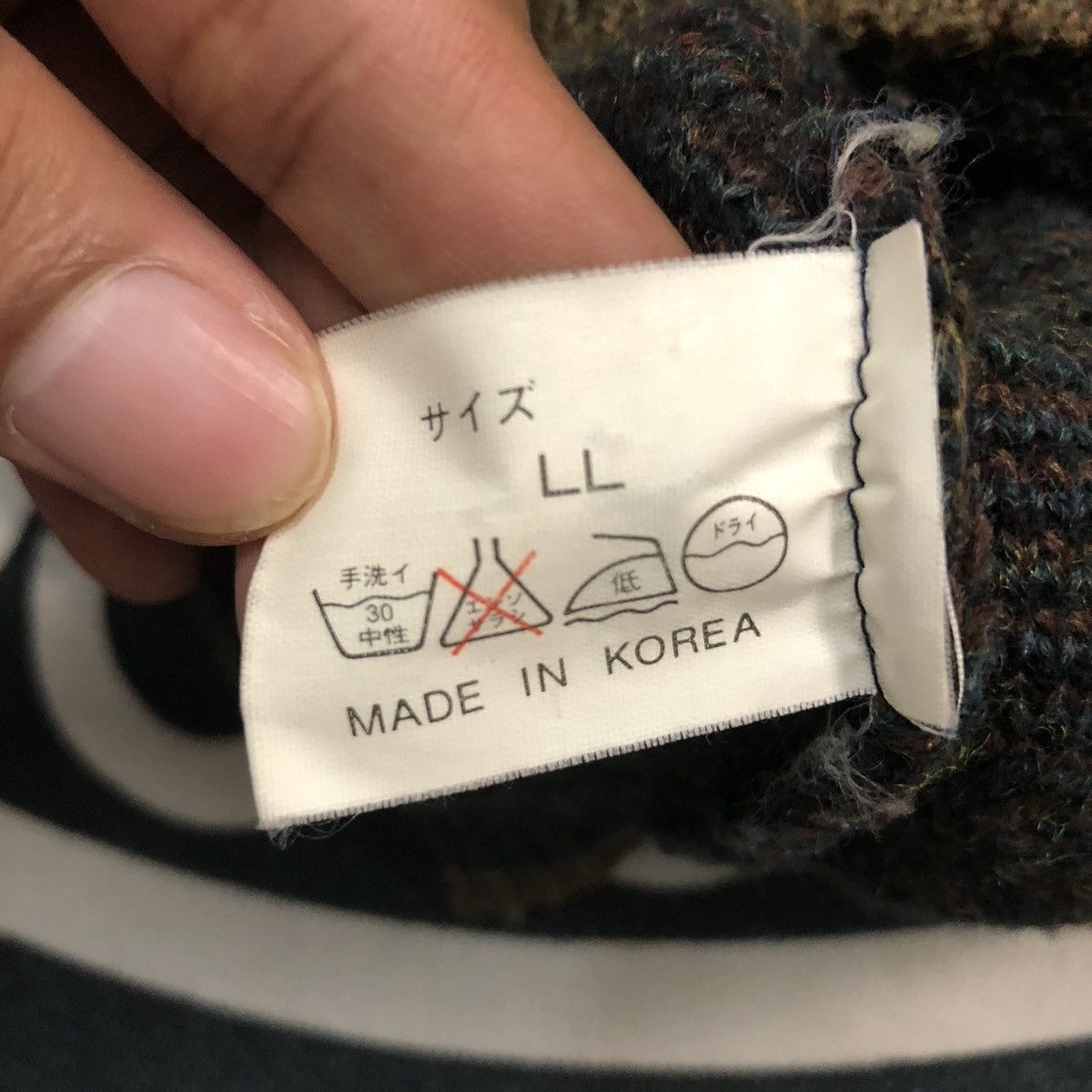 Aran Isles Knitwear Vintage International Crewneck Embroidery Big Logo Knitwear Size US XL / EU 56 / 4 - 11 Thumbnail