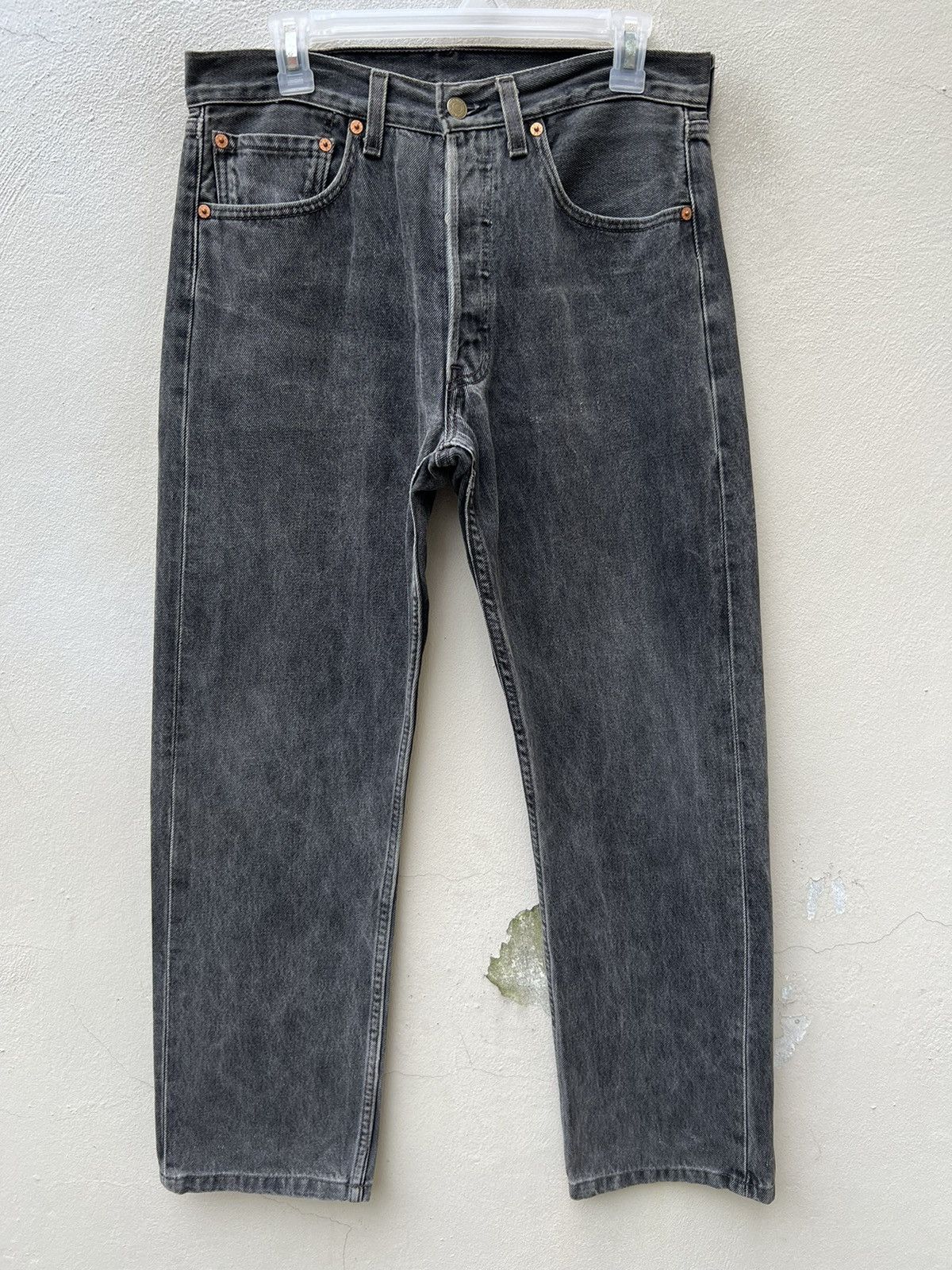 Levi's × Vintage Vintage 1999 Levi’s 501 Usa Faded Black Denim Jeans Size US 31 - 6 Thumbnail