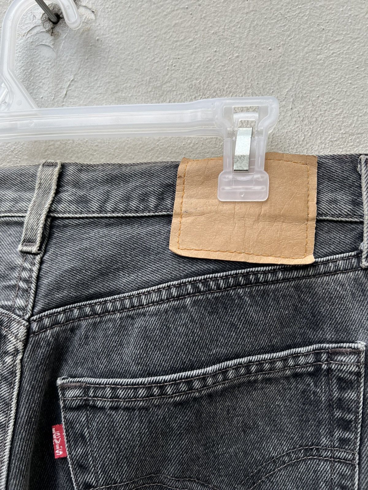 Levi's × Vintage Vintage 1999 Levi’s 501 Usa Faded Black Denim Jeans Size US 31 - 17 Thumbnail