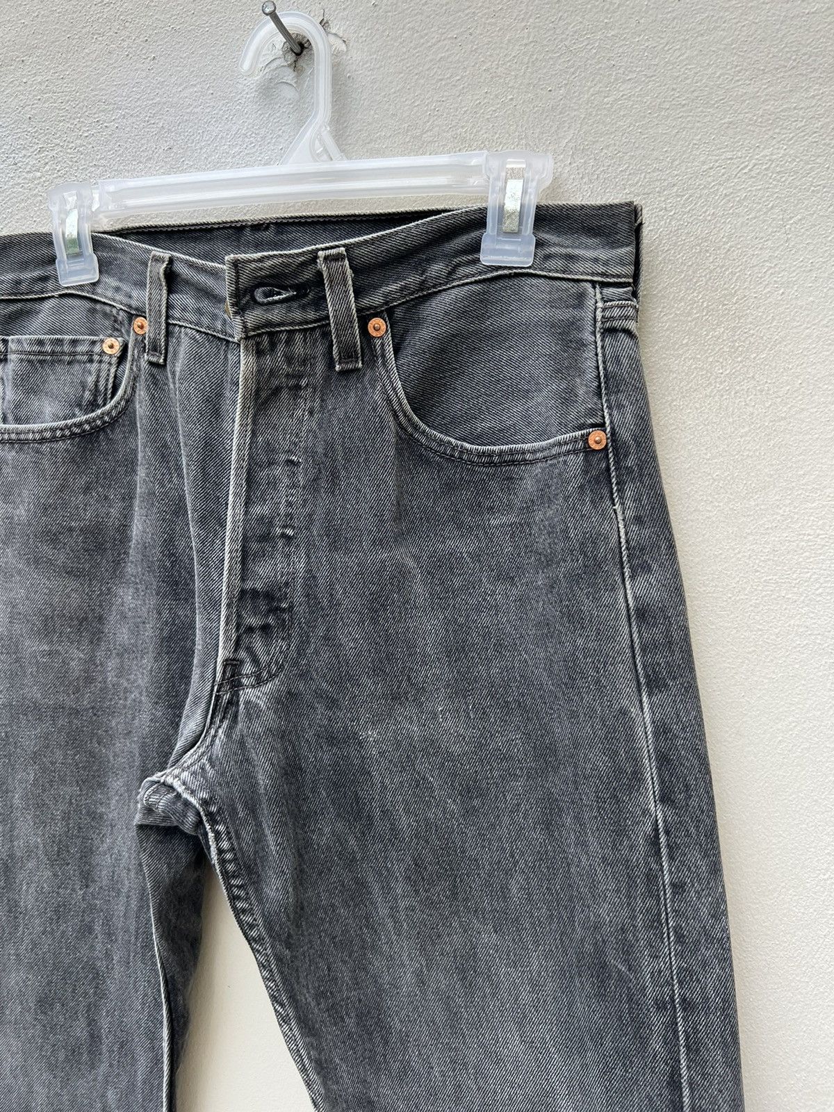Levi's × Vintage Vintage 1999 Levi’s 501 Usa Faded Black Denim Jeans Size US 31 - 10 Thumbnail