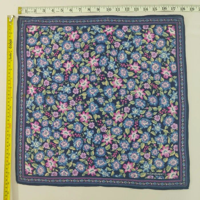 Yves Saint Laurent YSL Handkerchief/ Headscarf/ Bandana - 3F213097 Size ONE SIZE - 2 Thumbnail