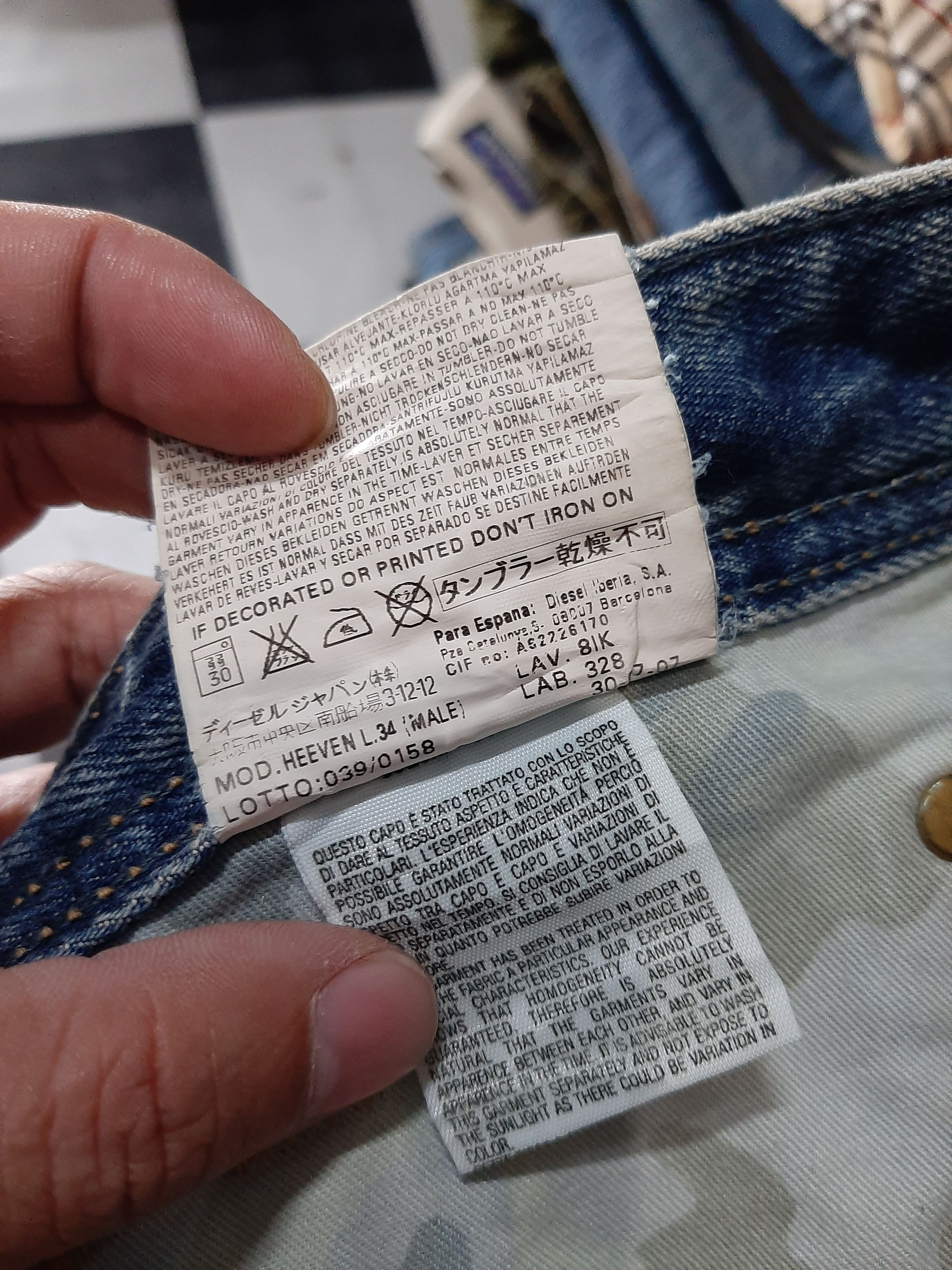 Diesel DIESEL HEEVEN DISTRESSED DENIM NICE DESIGN 👌 Size US 34 / EU 50 - 13 Thumbnail