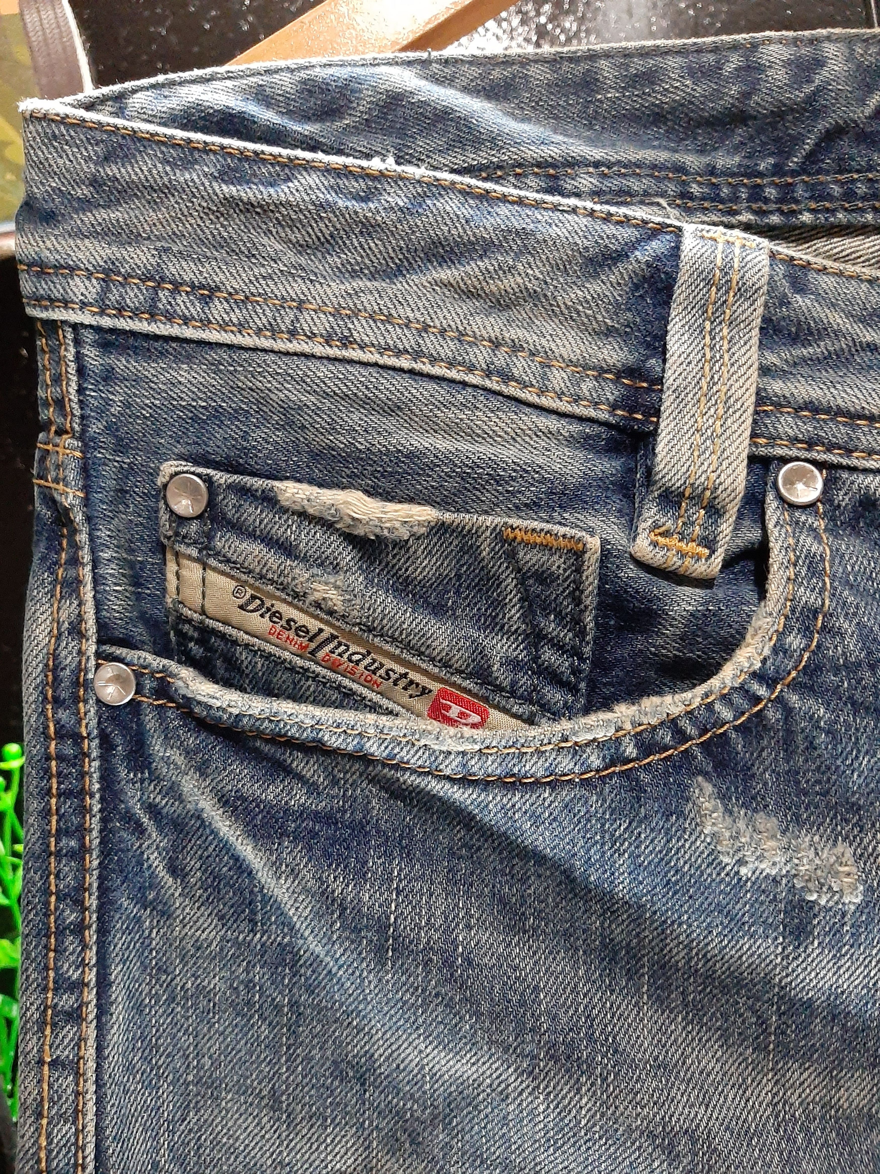 Diesel DIESEL HEEVEN DISTRESSED DENIM NICE DESIGN 👌 Size US 34 / EU 50 - 6 Thumbnail