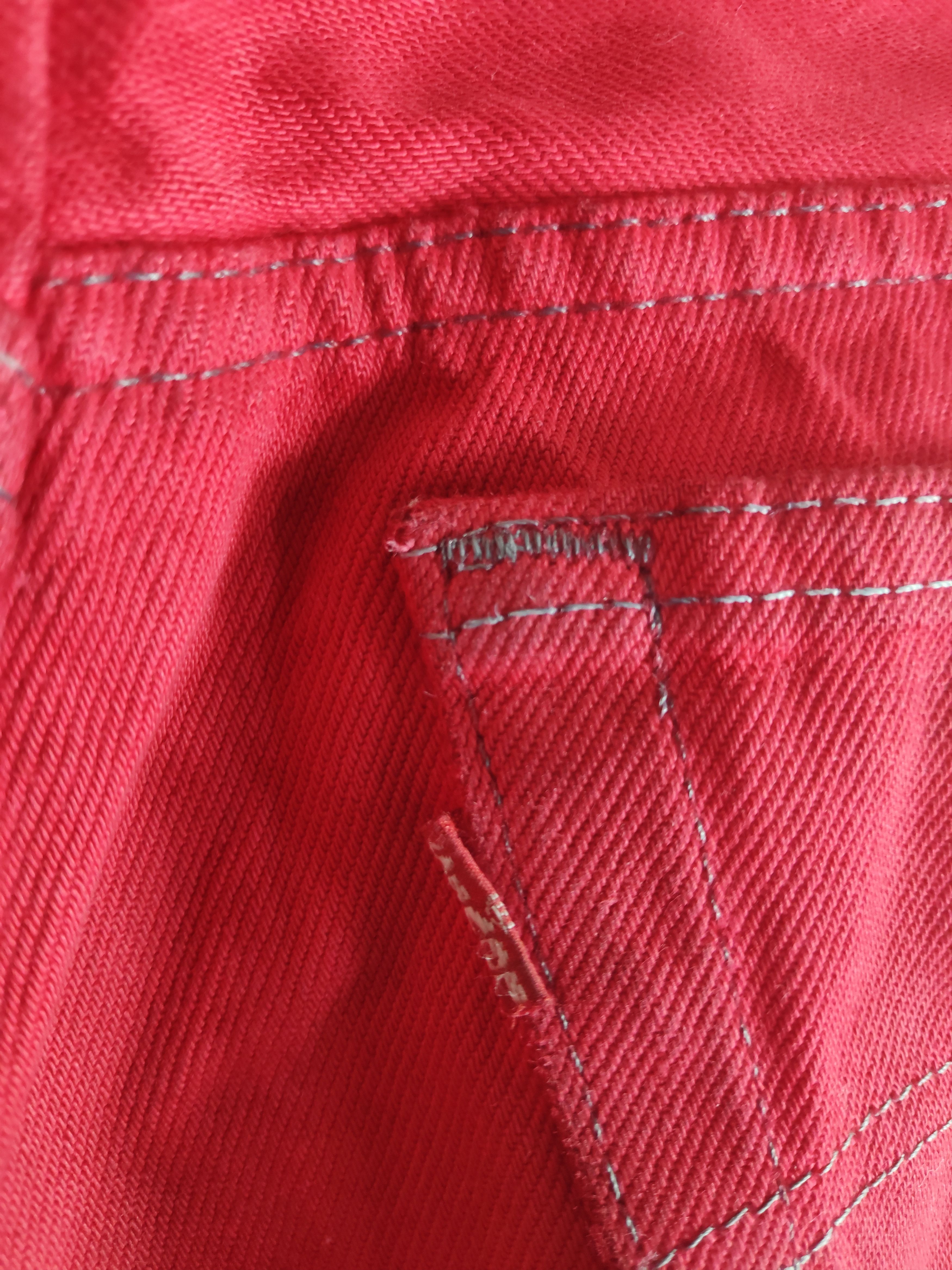 Levi's Vintage Levis 501 Red Jeans Denim levis 501 USA Hypebeast Size US 32 / EU 48 - 7 Thumbnail