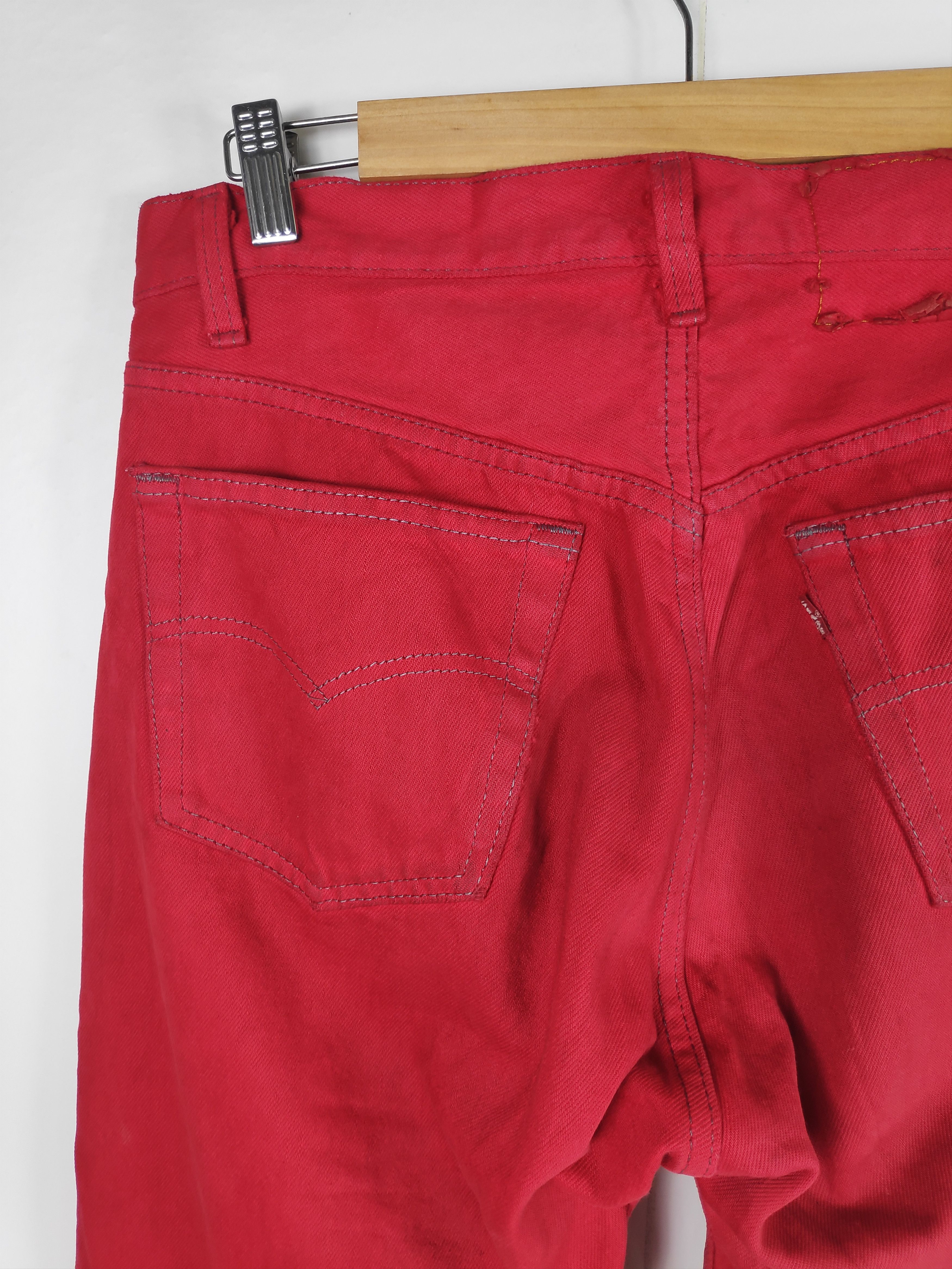 Levi's Vintage Levis 501 Red Jeans Denim levis 501 USA Hypebeast Size US 32 / EU 48 - 6 Thumbnail