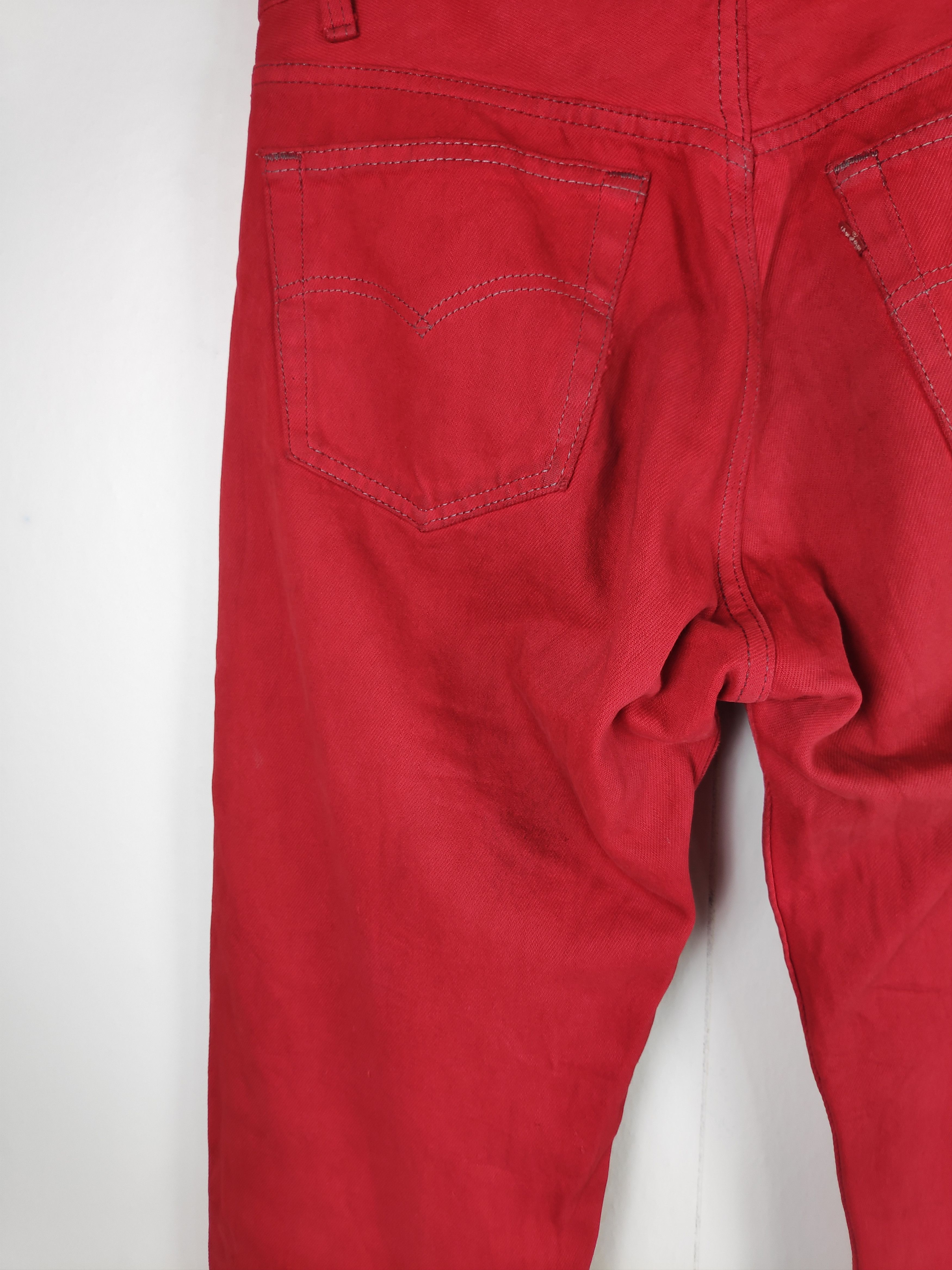 Levi's Vintage Levis 501 Red Jeans Denim levis 501 USA Hypebeast Size US 32 / EU 48 - 5 Thumbnail