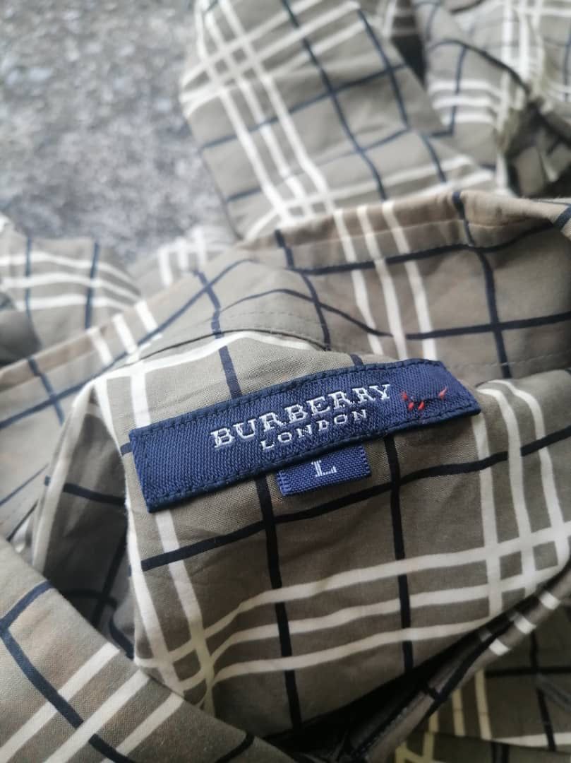 Burberry × Japanese Brand Burberry Made In Japan Buttons Down Shirt Size US L / EU 52-54 / 3 - 8 Thumbnail