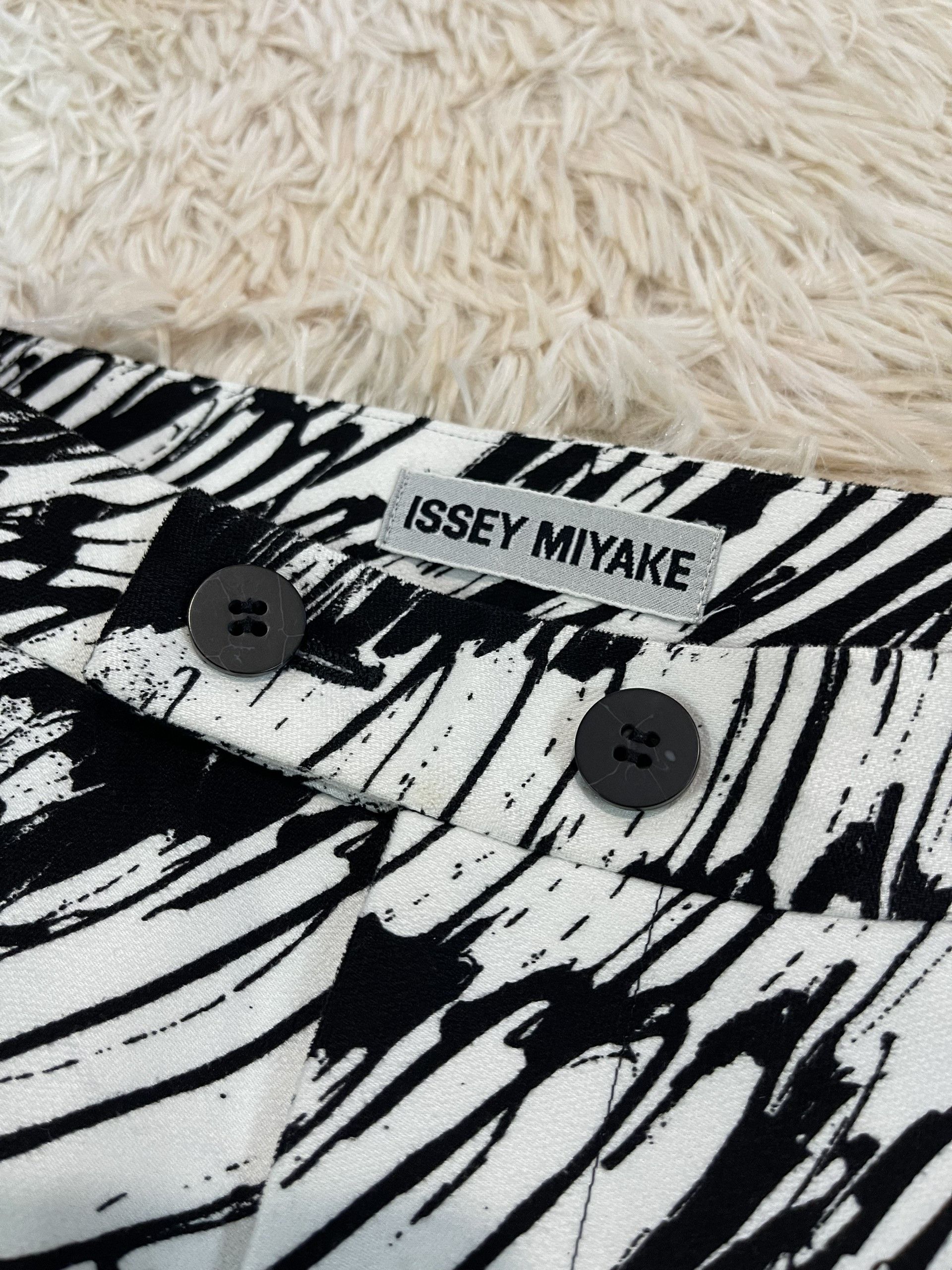 Issey Miyake Issey Miyake A/W1993 Brushed Pants Size US 27 - 3 Thumbnail