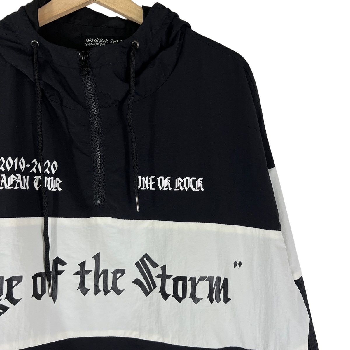 Band Tees RARE HOODIE JACKET ROCK OK ROCK BIG LOGO JAPAN BAND Size US M / EU 48-50 / 2 - 5 Thumbnail