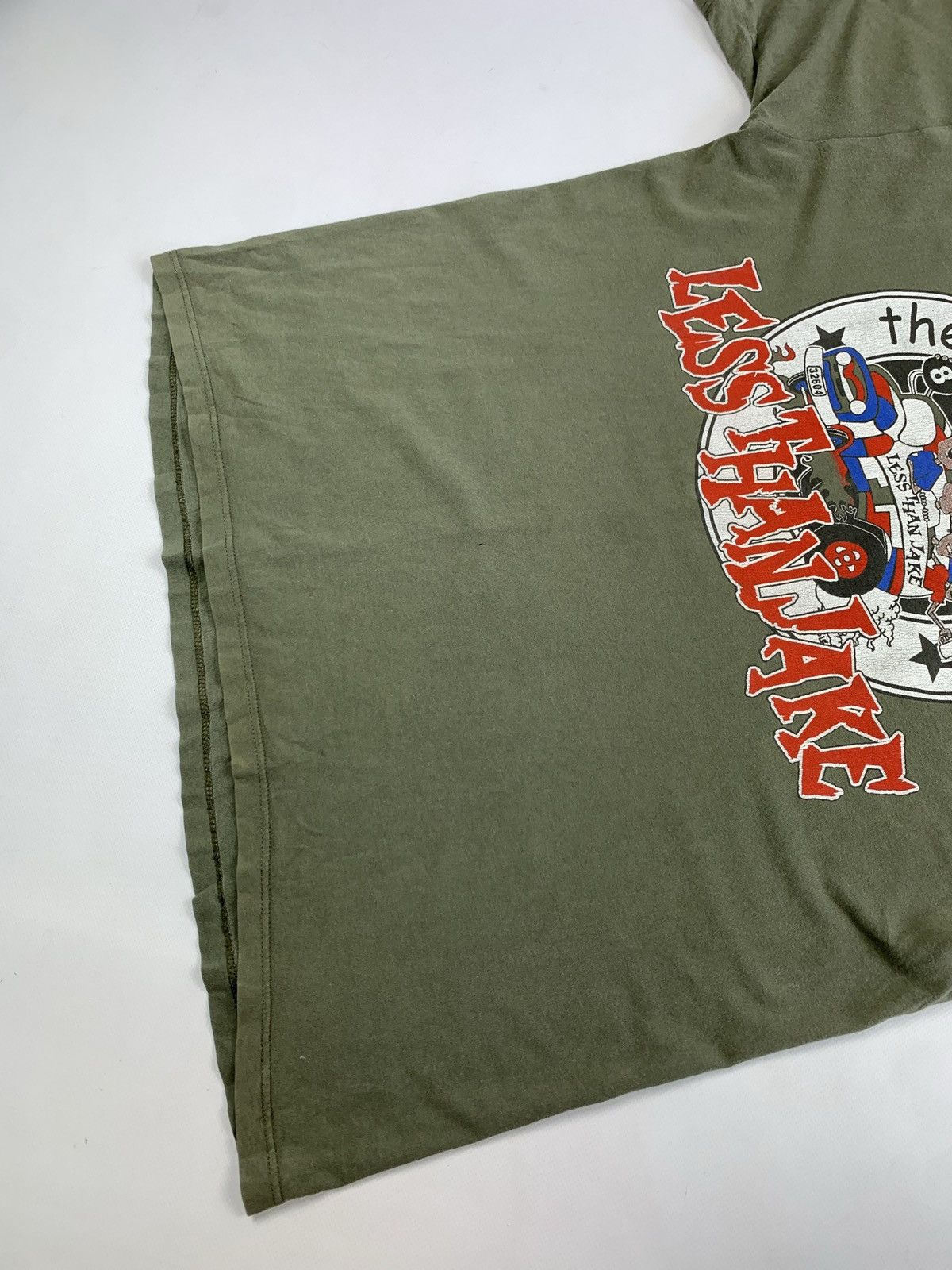 Band Tees Less Than Jake vintage the definitive tour rock band tee Size US XL / EU 56 / 4 - 3 Thumbnail
