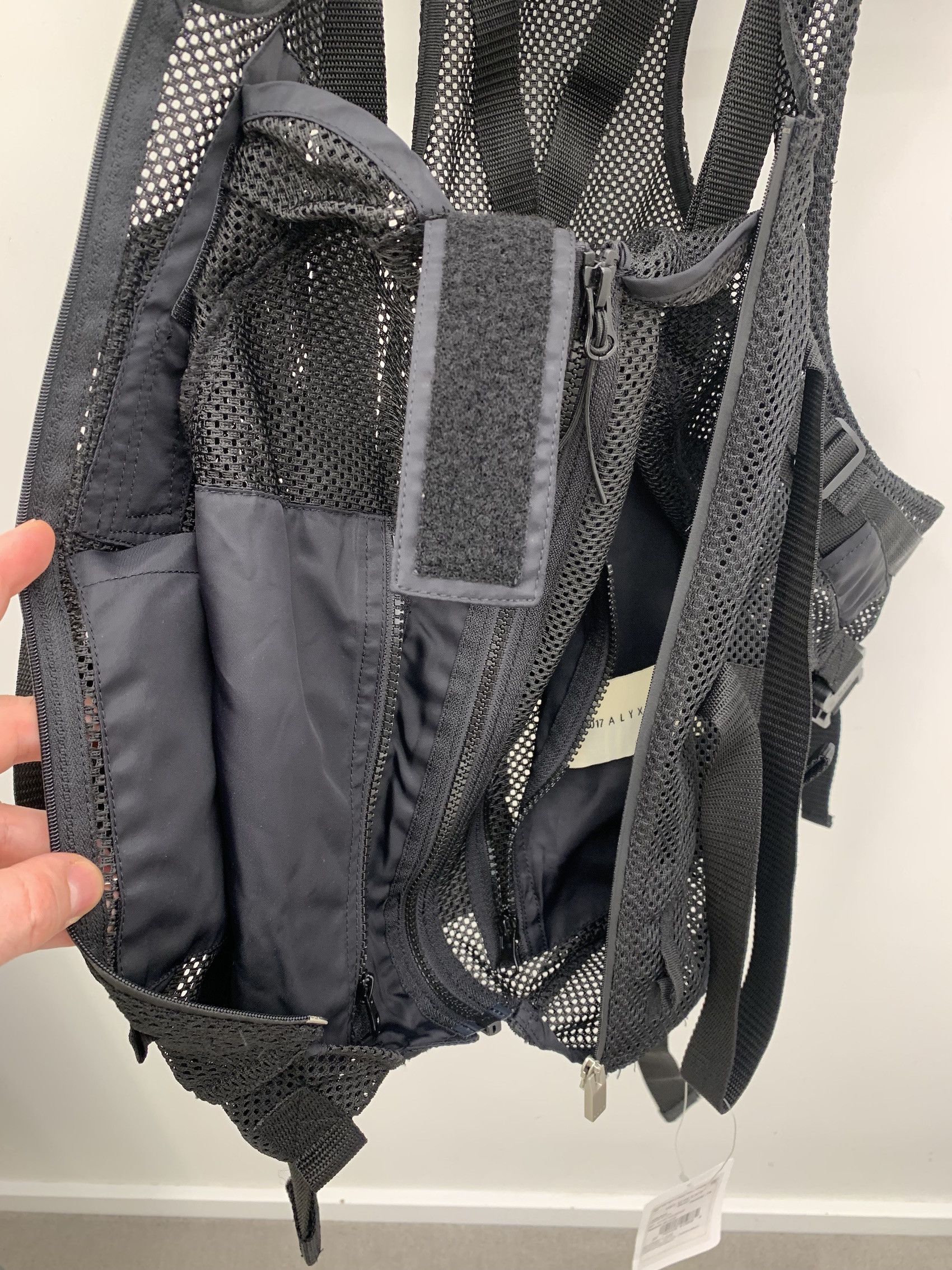 1017 ALYX 9SM SS'20 Vest Tactical Size US M / EU 48-50 / 2 - 7 Thumbnail