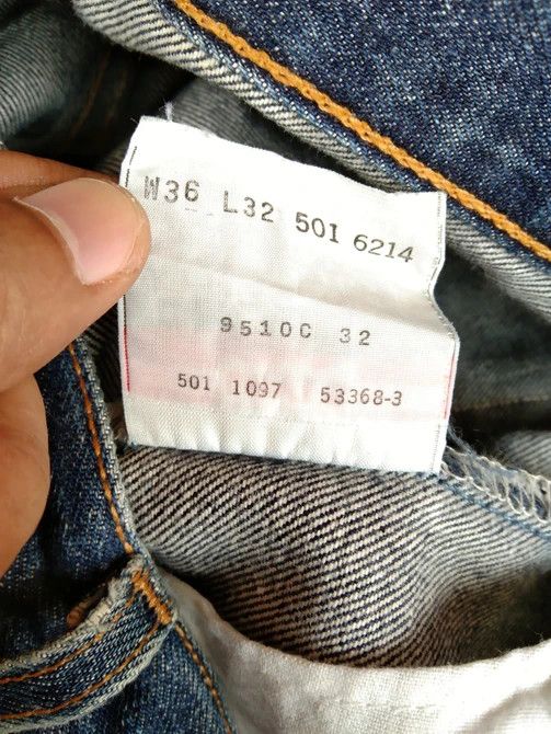 Levi's 90s Vintage Levi's 501 Made In USA Distressed Jeans 36x26 Size US 36 / EU 52 - 9 Thumbnail