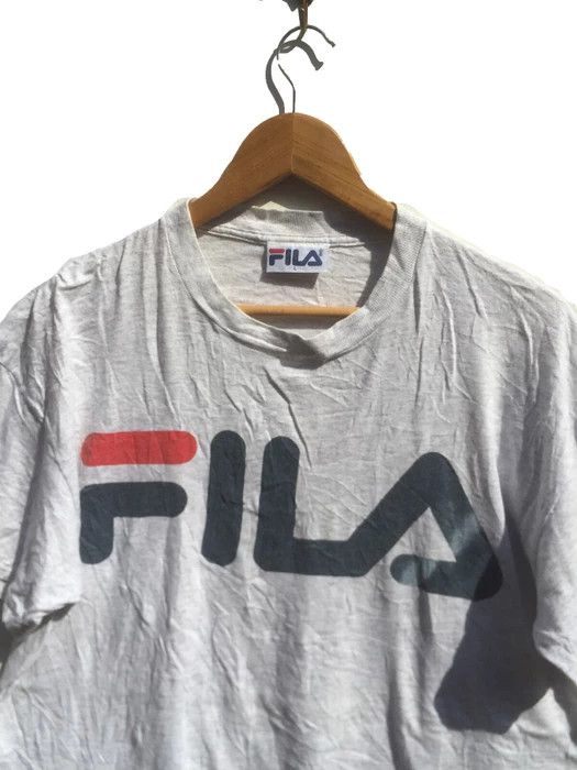 Fila RARE VINTAGE FILA BIG LOGO TEE Size US L / EU 52-54 / 3 - 2 Thumbnail