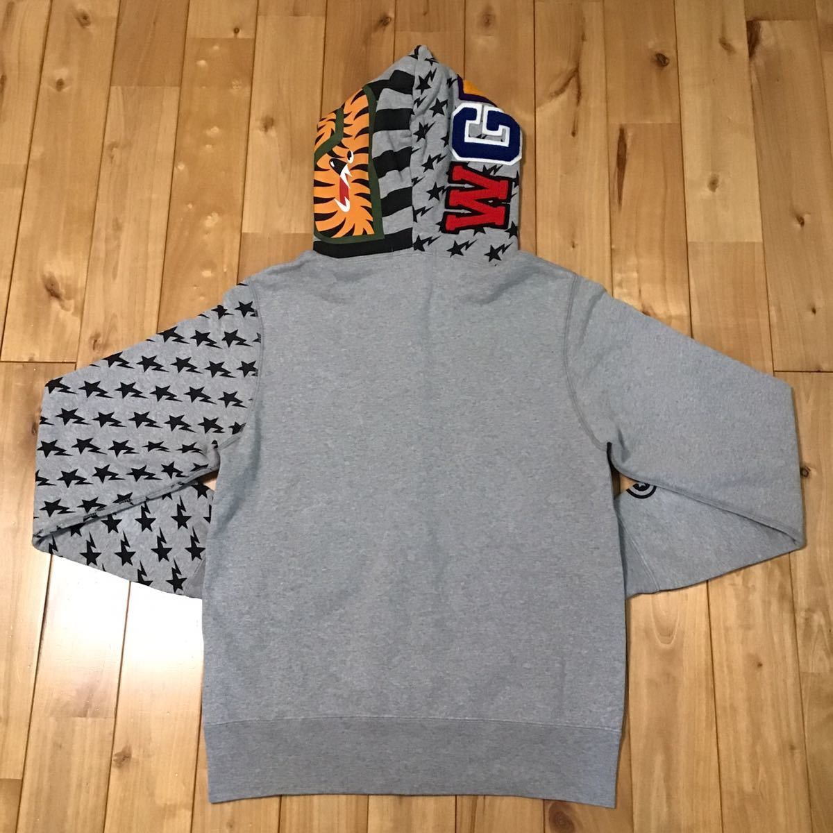 Bape American shark full zip hoodie BAPE Size US S / EU 44-46 / 1 - 5 Thumbnail