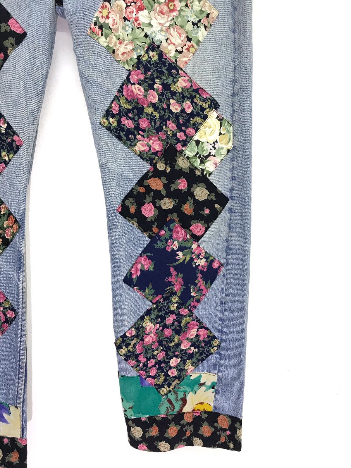 Levi's Vintage Clothing Vtg 90s Levi’s 501 Get into Trouble 90s USA Patchwork Size US 34 / EU 50 - 2 Thumbnail