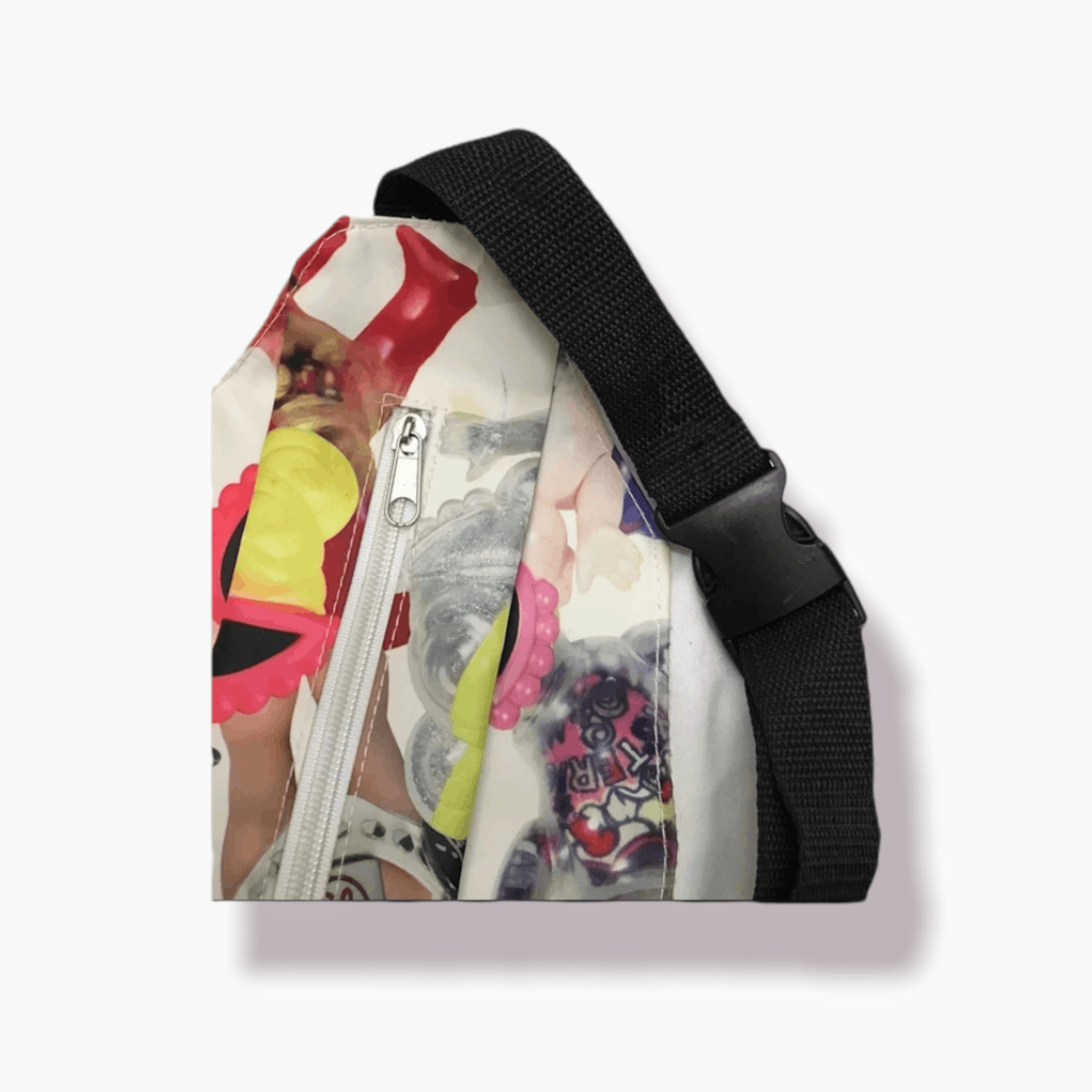 Edition Japan × Hysteric Glamour × Japanese Brand 🔥RARE COLLECTION🔥 HYSTERIC MINI BODYBAG Size ONE SIZE - 6 Thumbnail