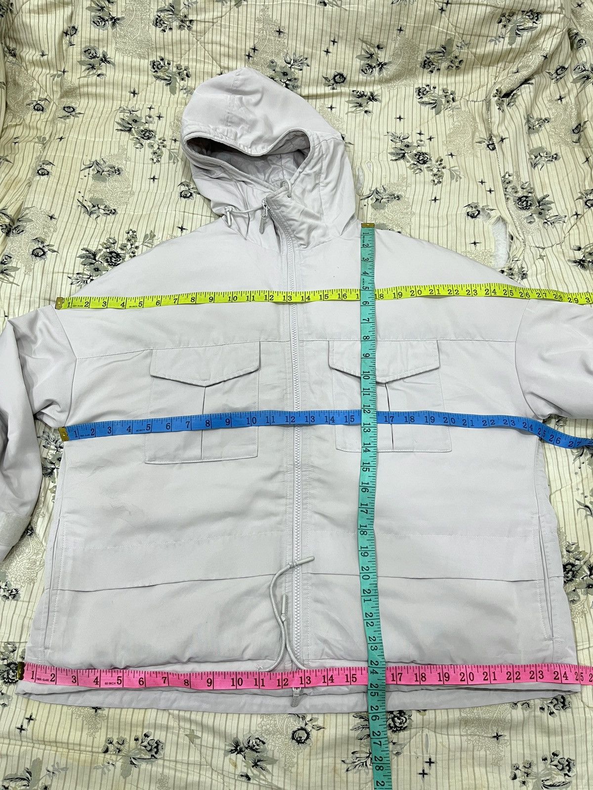 Uniqlo × White Mountaineering (Nnnn). WHITE MOUNTAINEERING X UNIQLO Size M / US 6-8 / IT 42-44 - 16 Thumbnail