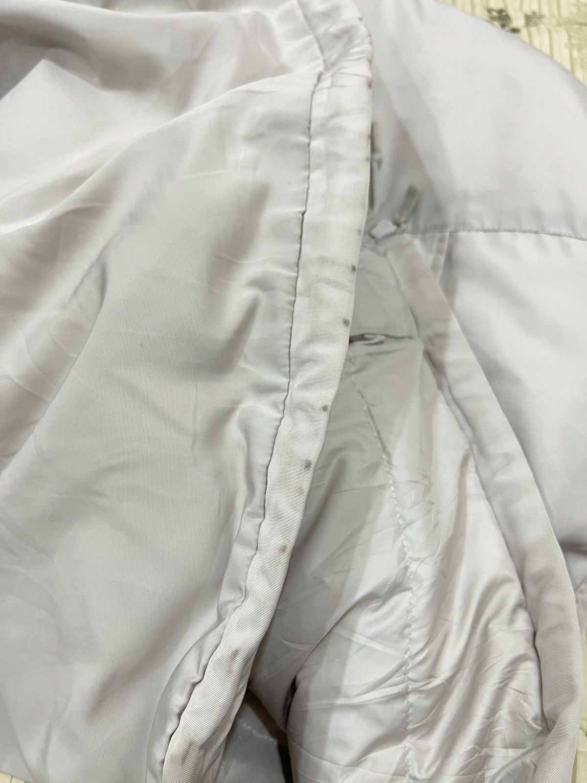 Uniqlo × White Mountaineering (Nnnn). WHITE MOUNTAINEERING X UNIQLO Size M / US 6-8 / IT 42-44 - 14 Thumbnail