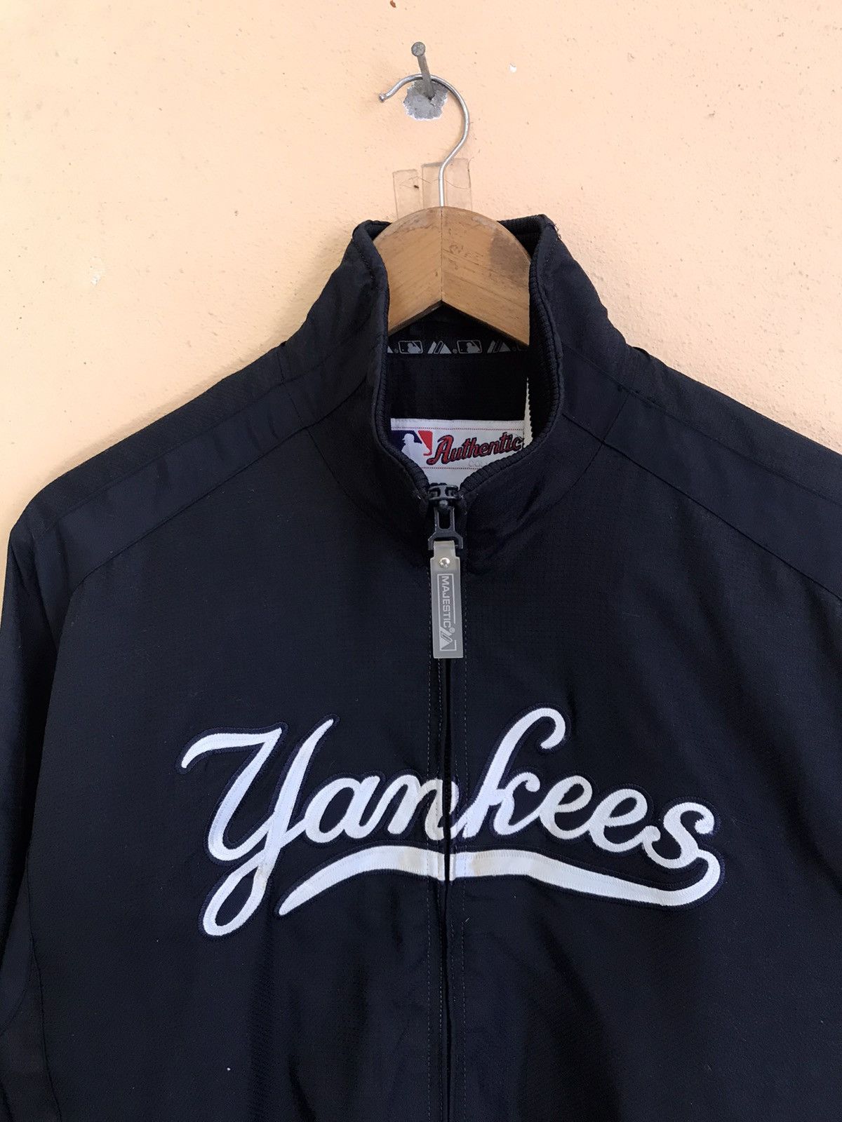 MLB VINTAGE NEW YORK YANKEES FULL ZIPPER Size US S / EU 44-46 / 1 - 5 Thumbnail