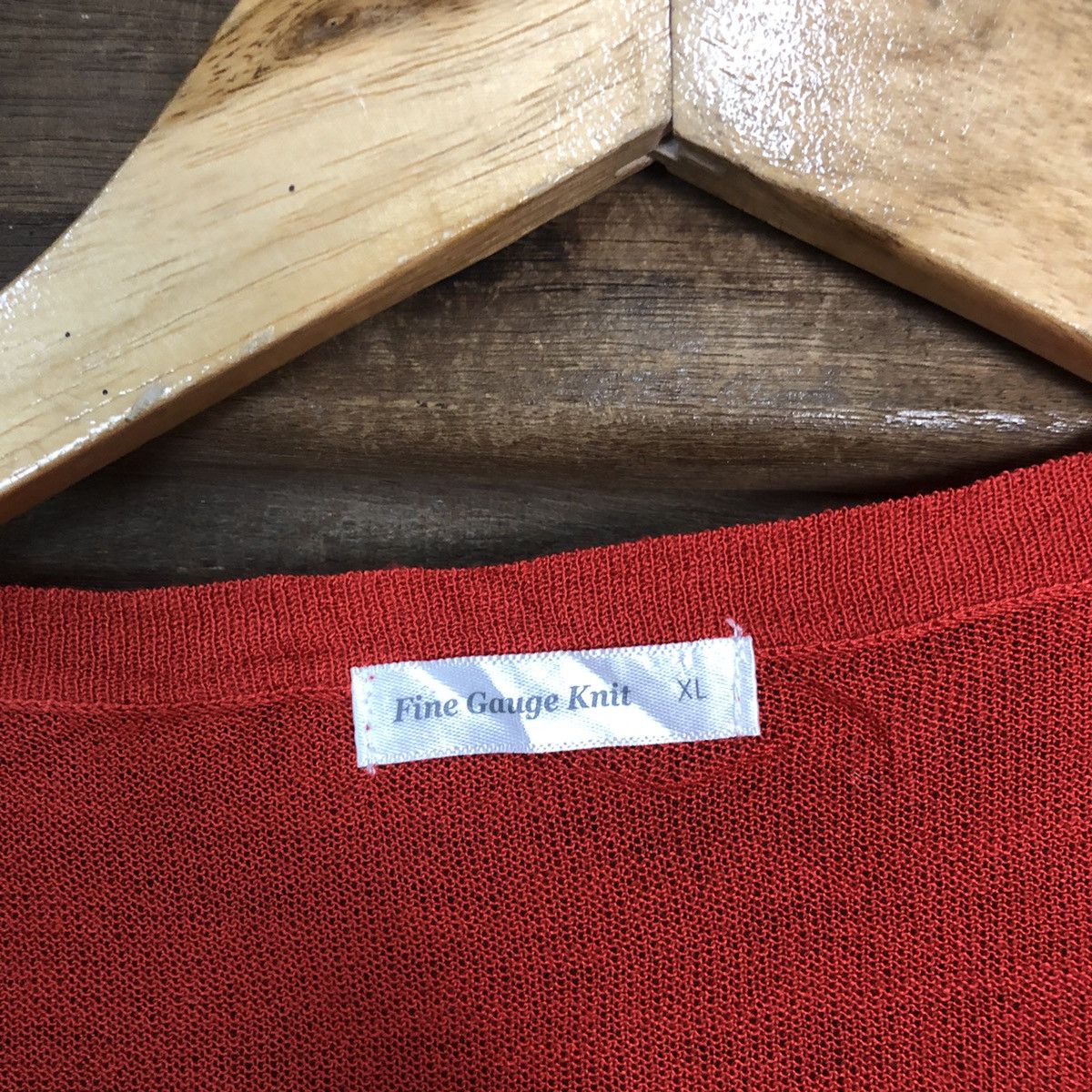 Japanese Brand Uniqlo Fine Gauge Knit Red Patterned Cardigan #7220 Size L / US 10 / IT 46 - 7 Thumbnail