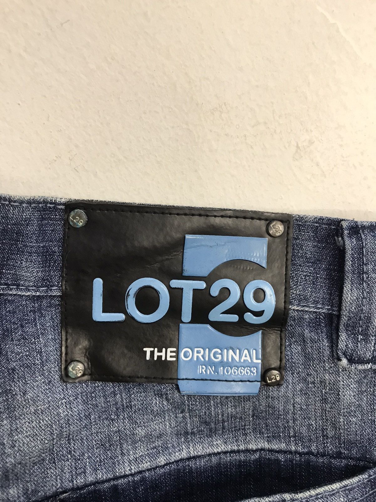Japanese Brand Lot 29 Printing Bugs Bunny Jeans Style Size US 38 / EU 54 - 14 Thumbnail