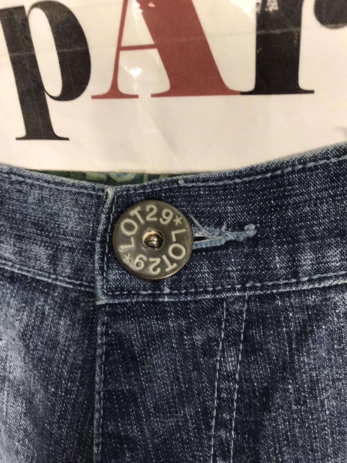 Japanese Brand Lot 29 Printing Bugs Bunny Jeans Style Size US 38 / EU 54 - 7 Thumbnail