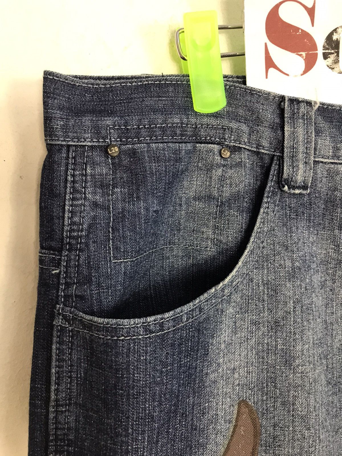 Japanese Brand Lot 29 Printing Bugs Bunny Jeans Style Size US 38 / EU 54 - 8 Thumbnail