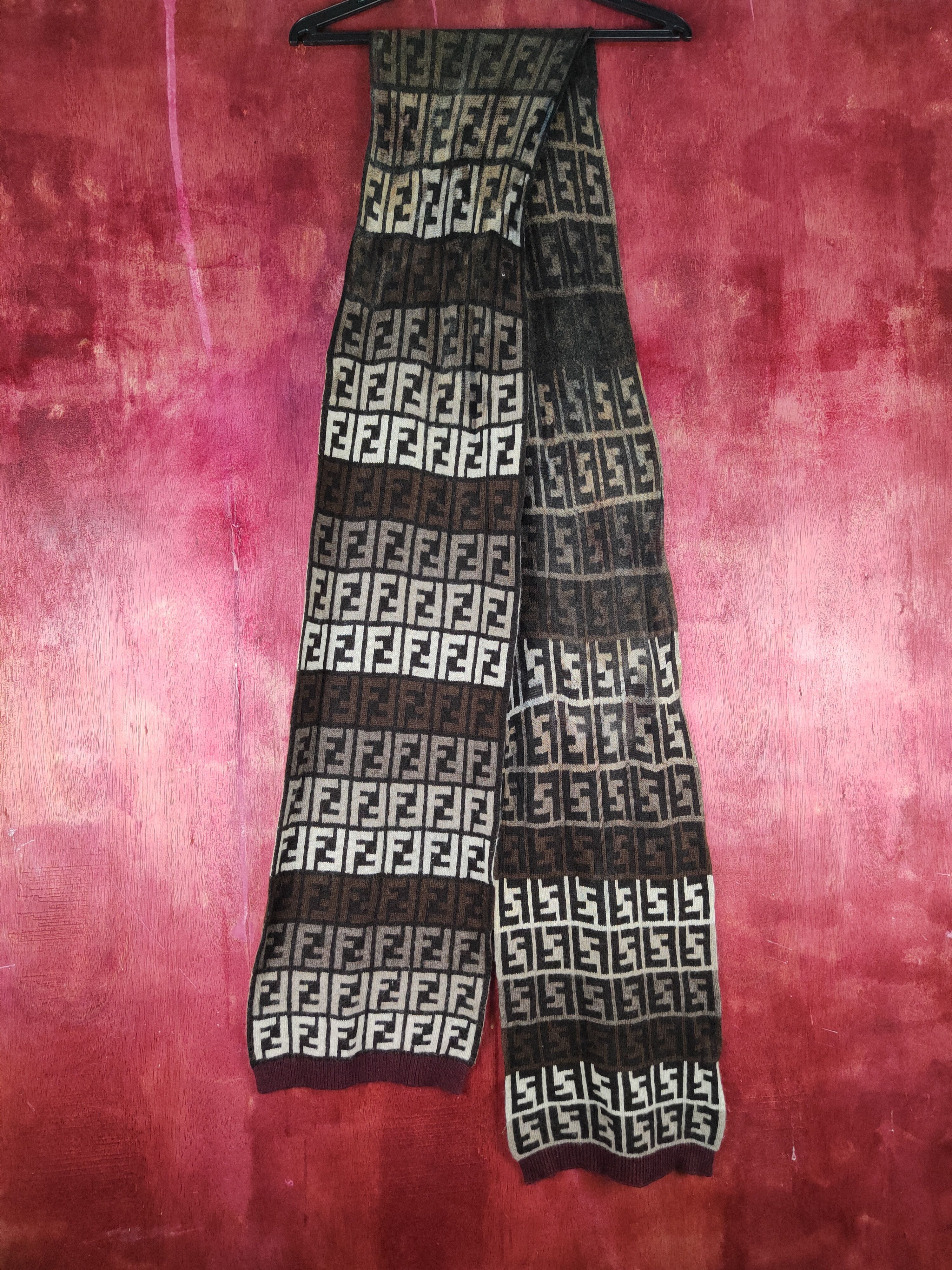 Fendi Fendi Dark Brown Muffler Scarves worn faded #S1045 Size ONE SIZE - 5 Thumbnail