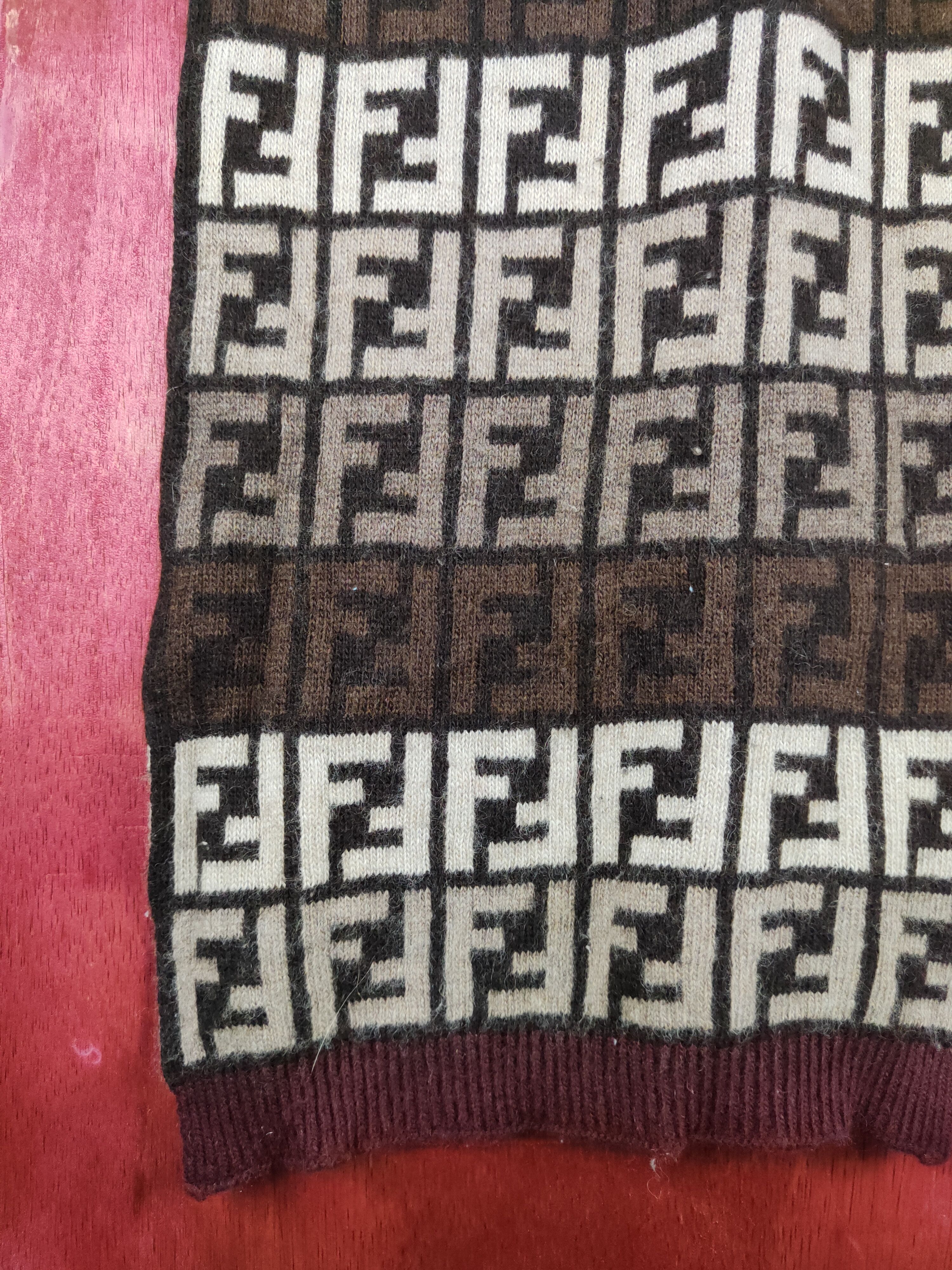 Fendi Fendi Dark Brown Muffler Scarves worn faded #S1045 Size ONE SIZE - 2 Thumbnail