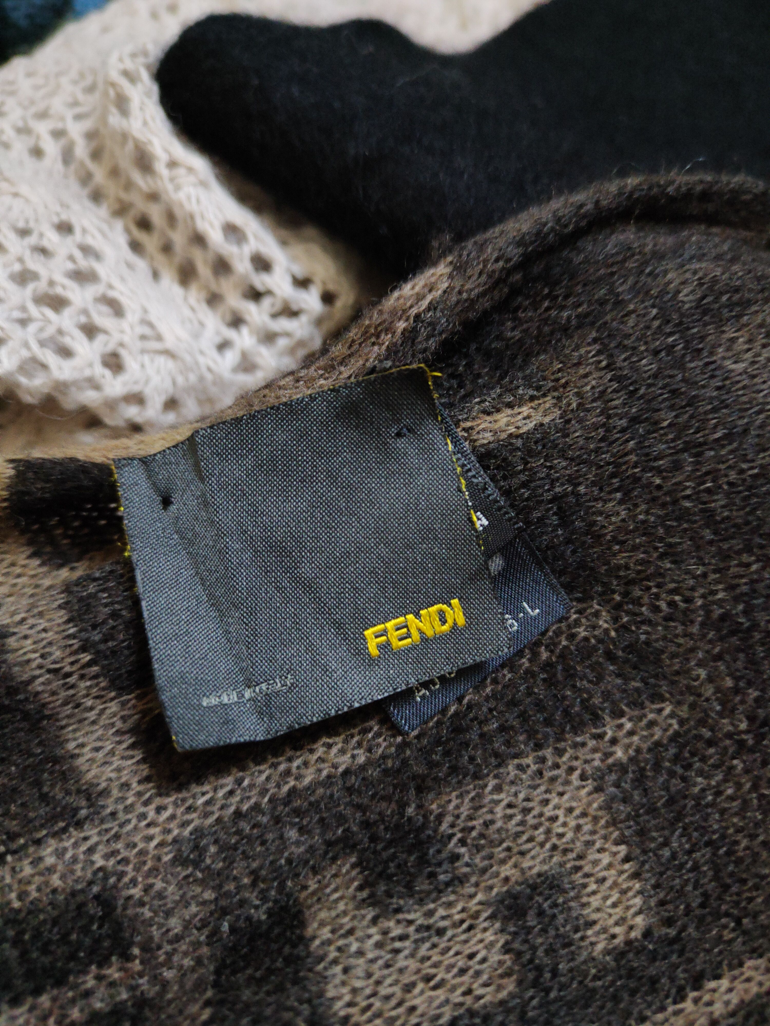 Fendi Fendi Dark Brown Muffler Scarves worn faded #S1045 Size ONE SIZE - 12 Thumbnail