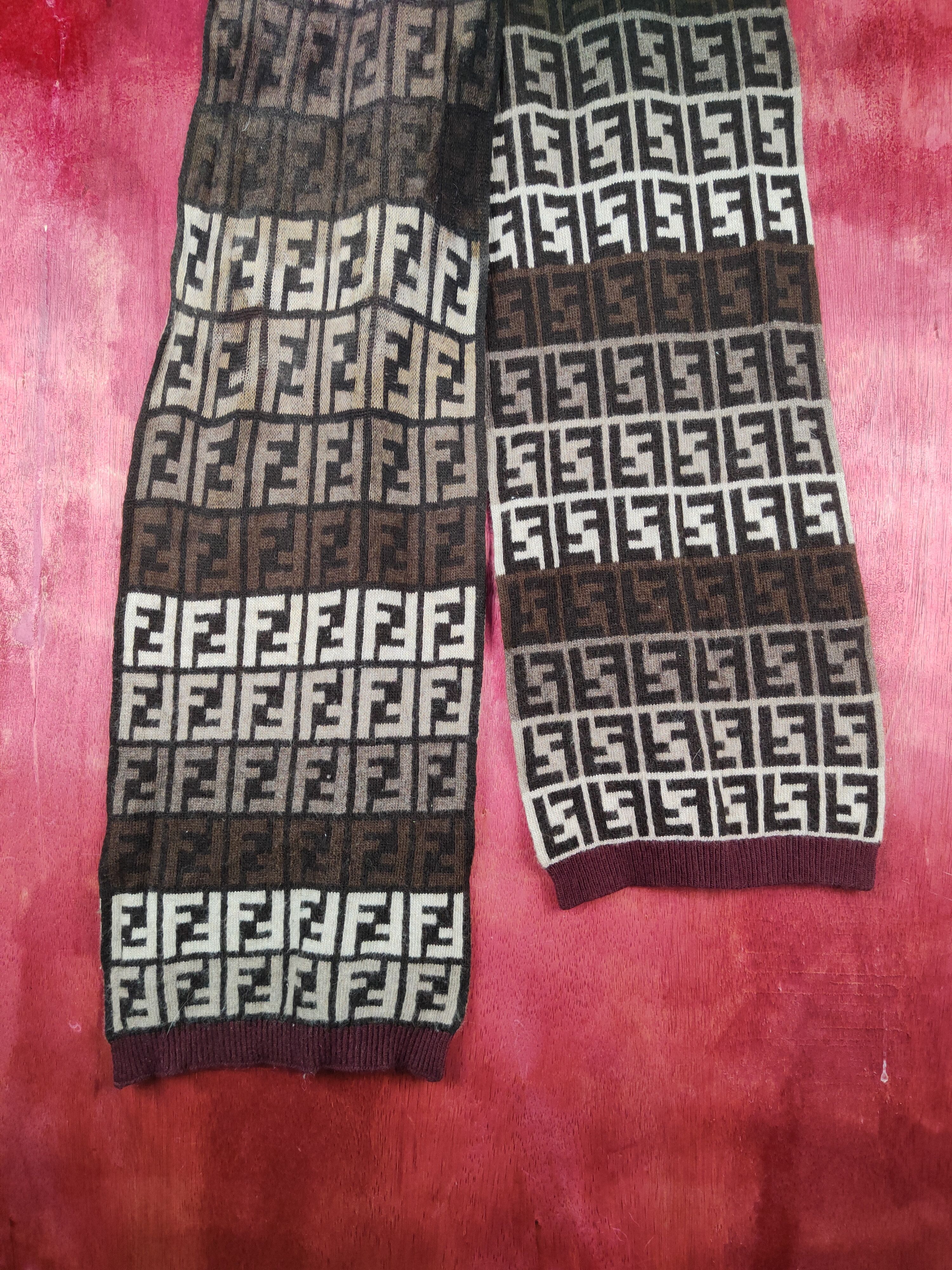 Fendi Fendi Dark Brown Muffler Scarves worn faded #S1045 Size ONE SIZE - 4 Thumbnail