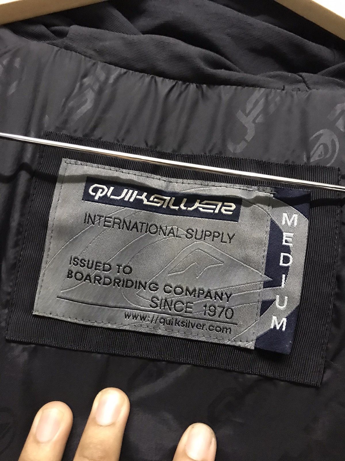 Quiksilver Vintage Quiksilver Big Logo Back Gorpcore Jacket Hoodie Size US L / EU 52-54 / 3 - 12 Thumbnail
