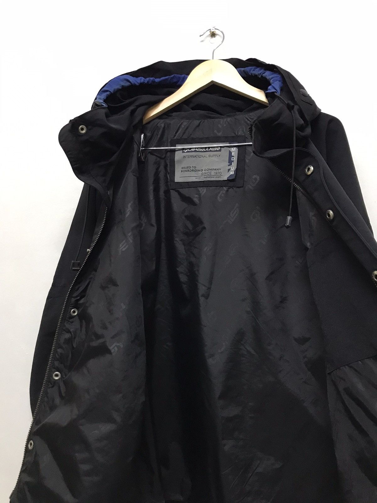 Quiksilver Vintage Quiksilver Big Logo Back Gorpcore Jacket Hoodie Size US L / EU 52-54 / 3 - 10 Thumbnail